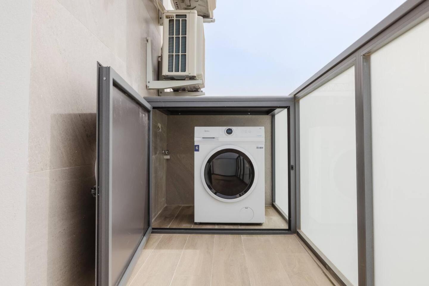 Sliema PH 2bed Tigne street by Homely !