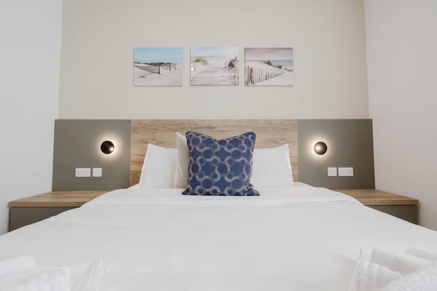 Sliema PH 2bed Tigne street by Homely !