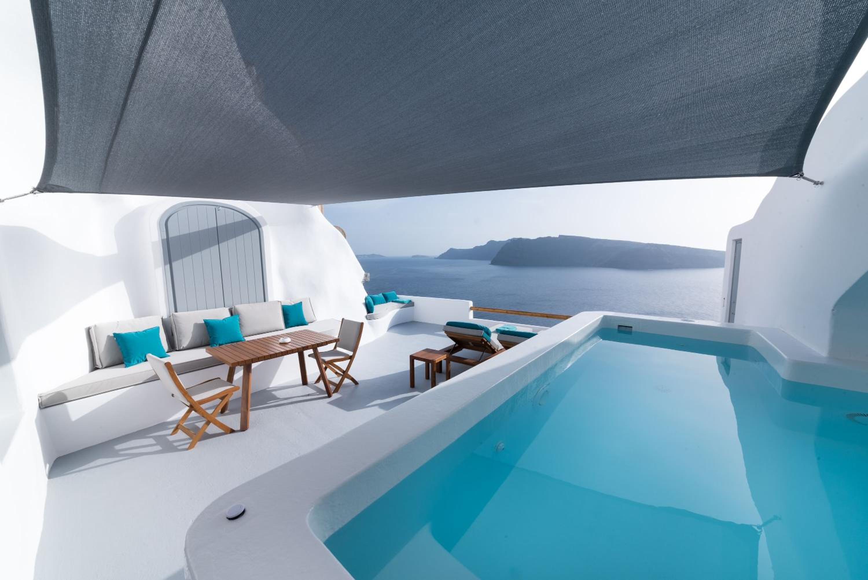Oia Vacations - Maregio Suites - Property Image 98