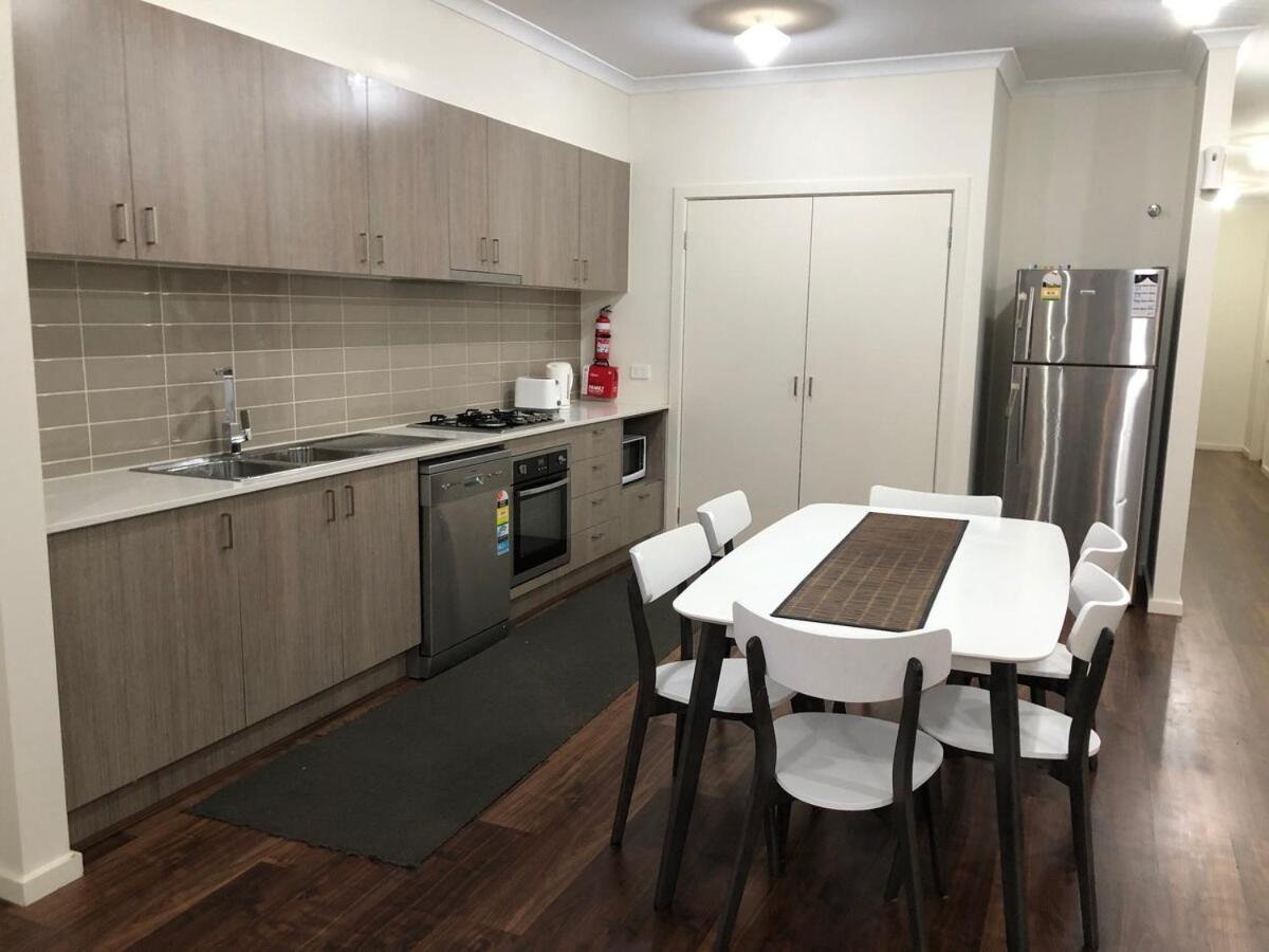 Serenity Home 11 by Hiverooms