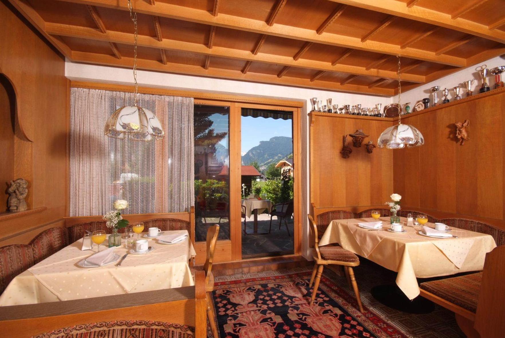 restaurant