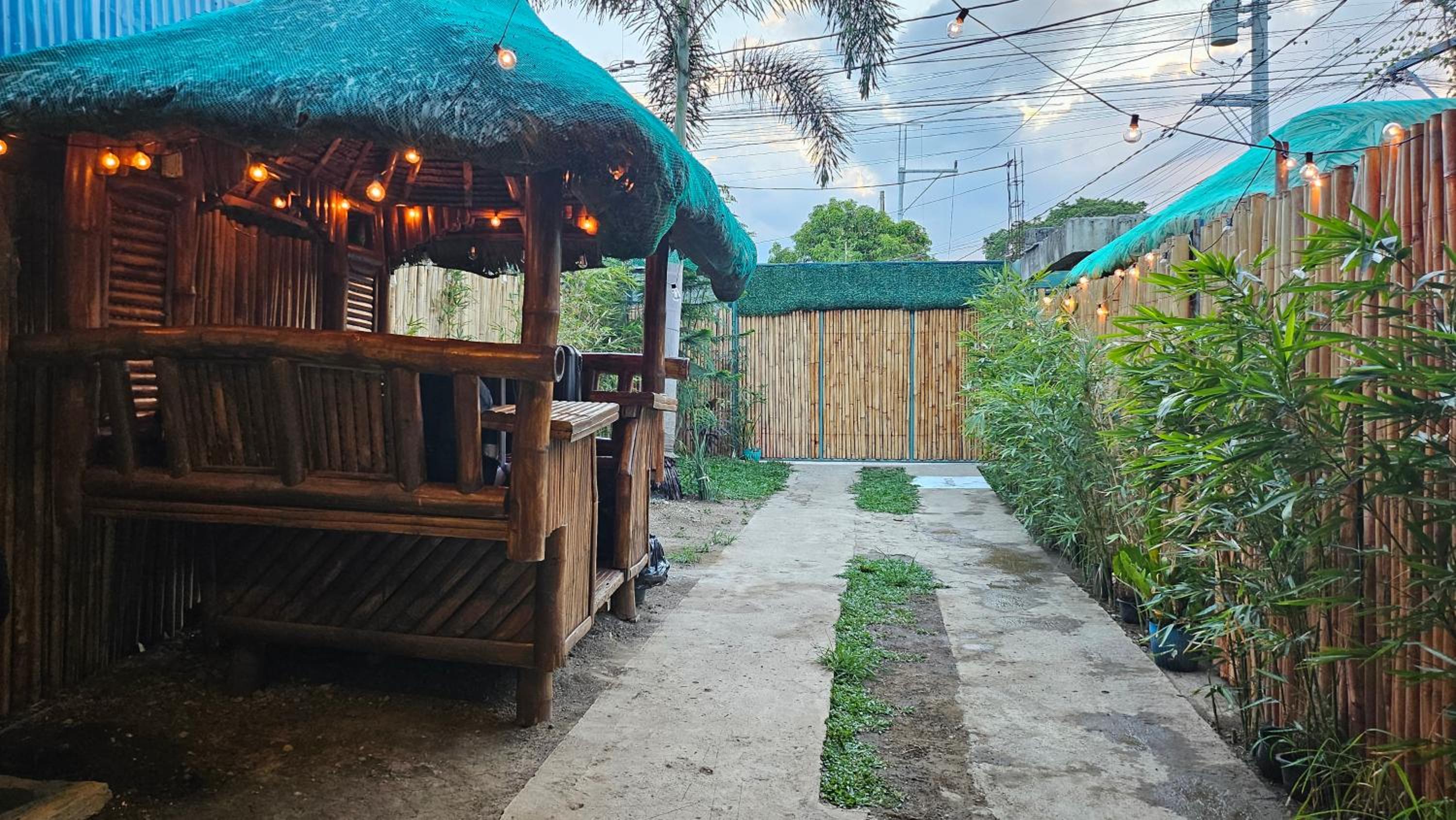Natural Haven with Netflix Kubo Videoke & Alfresco Dining