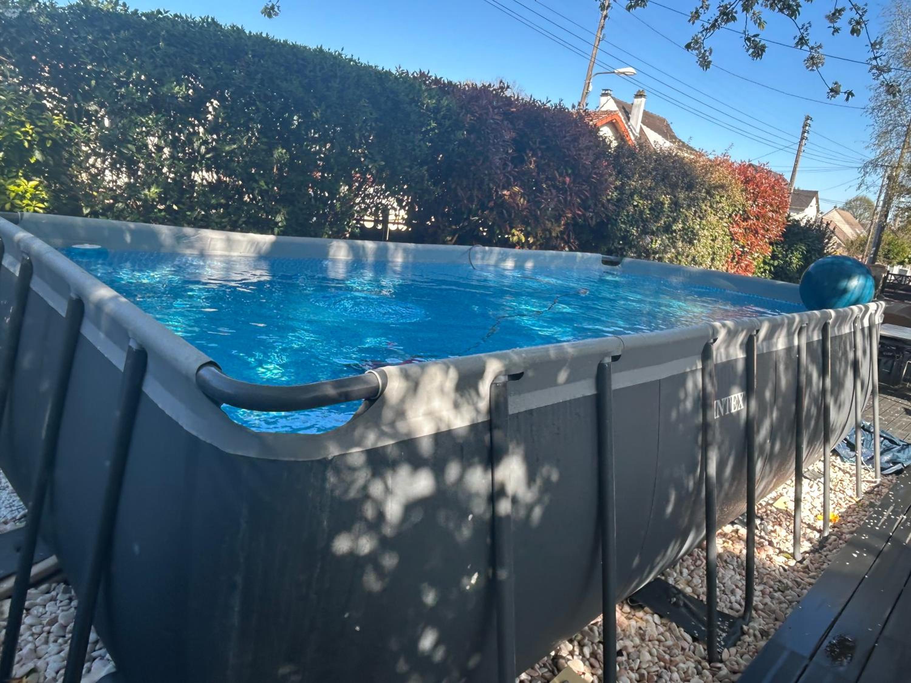 Villa Maxonale près de Paris avec Piscine Chauffée, Sauna et Jacuzzi