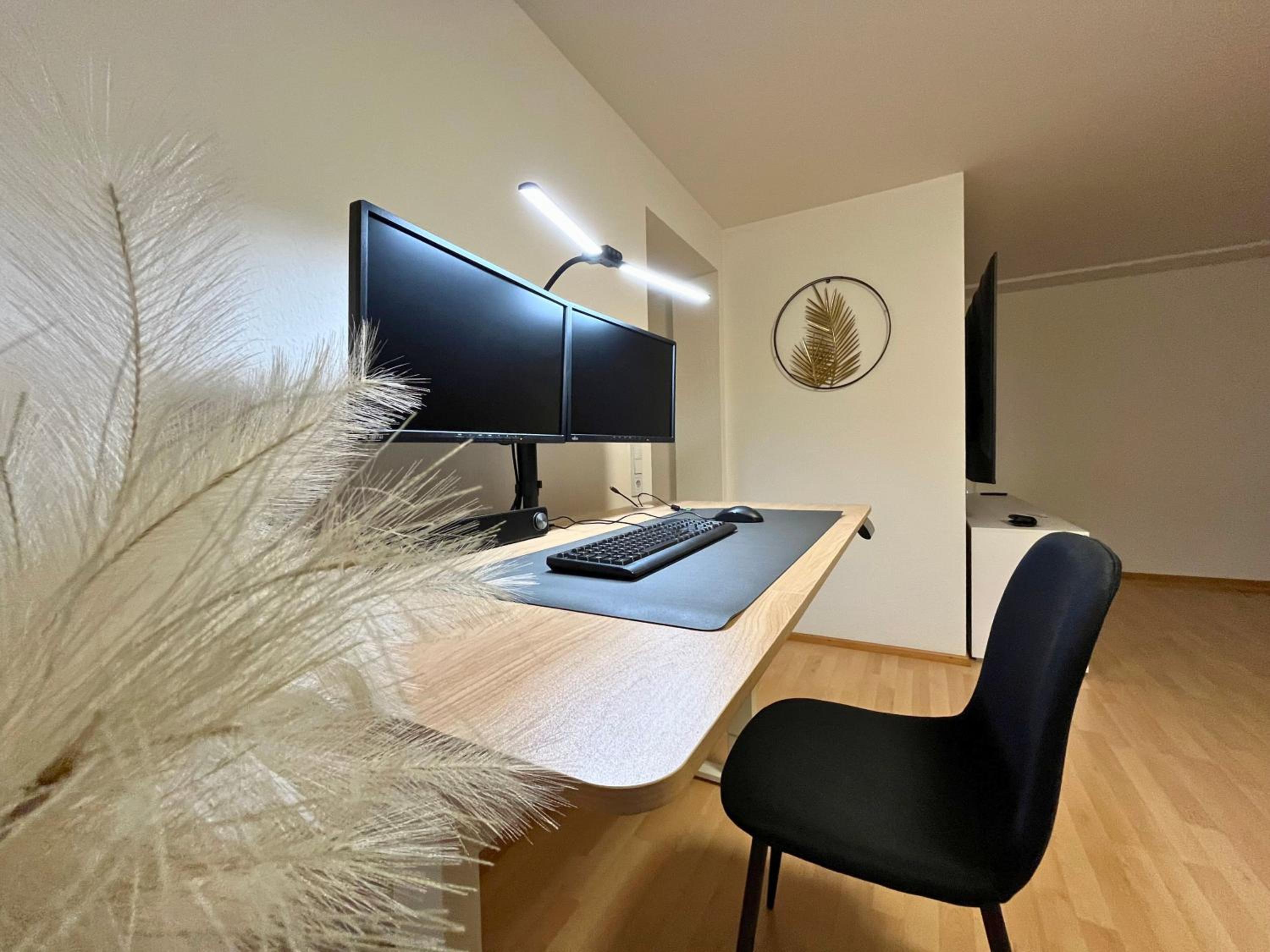 Holiday&Stay, City Apartment, Küche, 85Zoll TV, WLAN