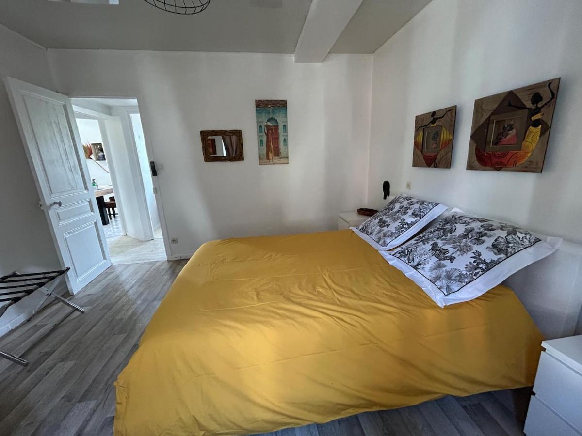 joli logement rénové vue sur Meuse Miss Africa