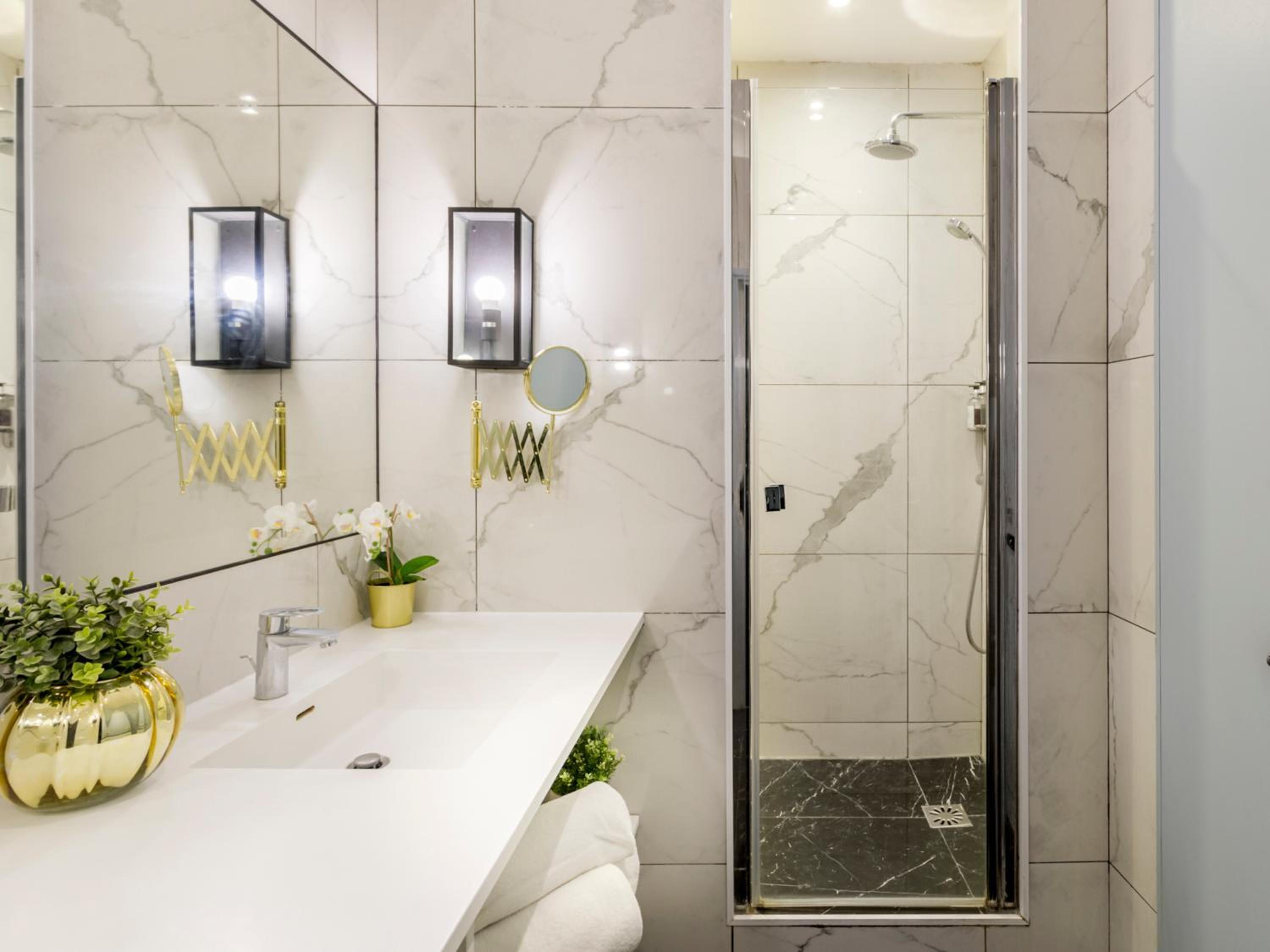 Merveil - Luxury Suite - Marais - Saint Denis I