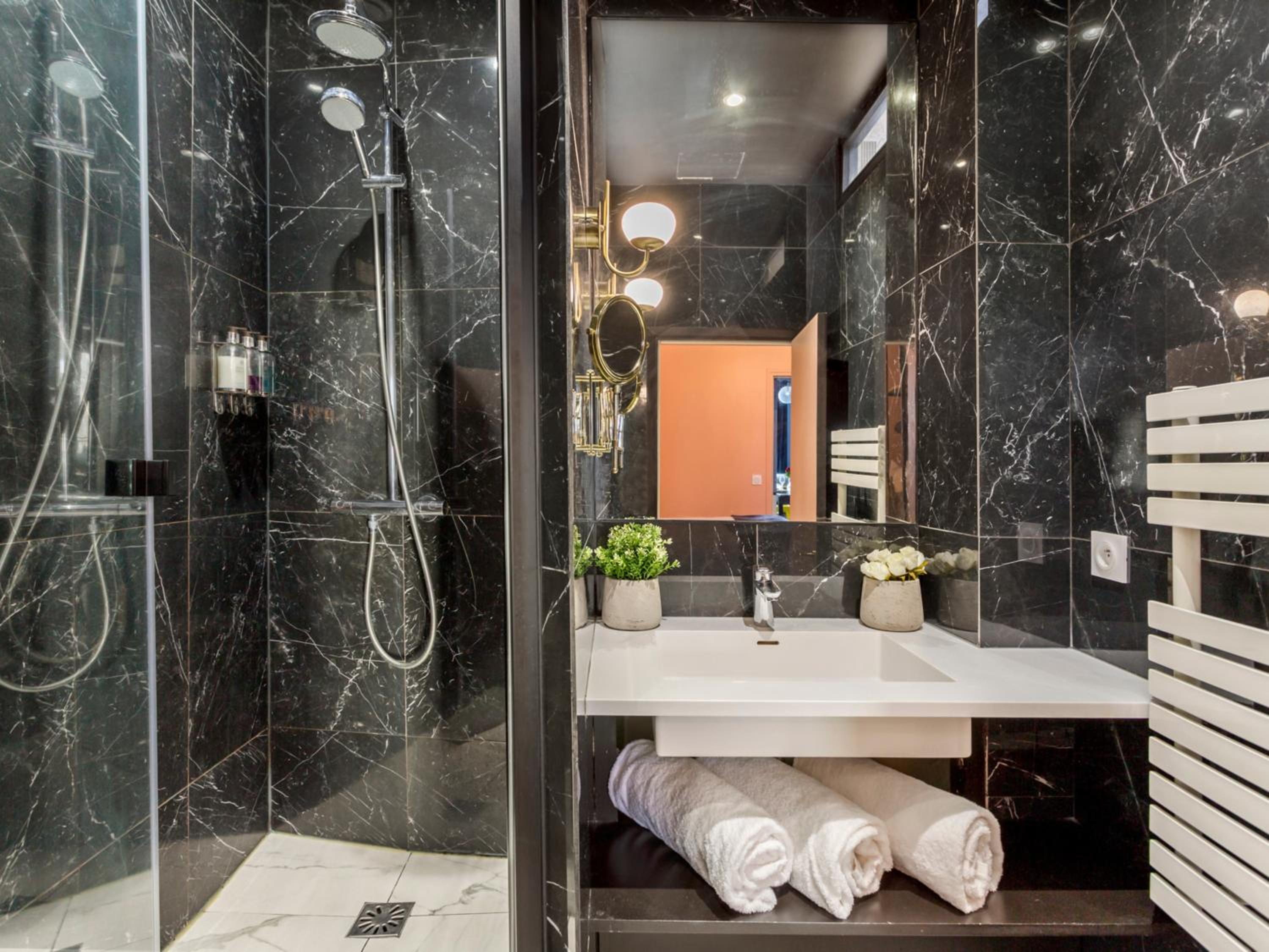 Merveil - Luxury Suite - Marais - Saint Denis I