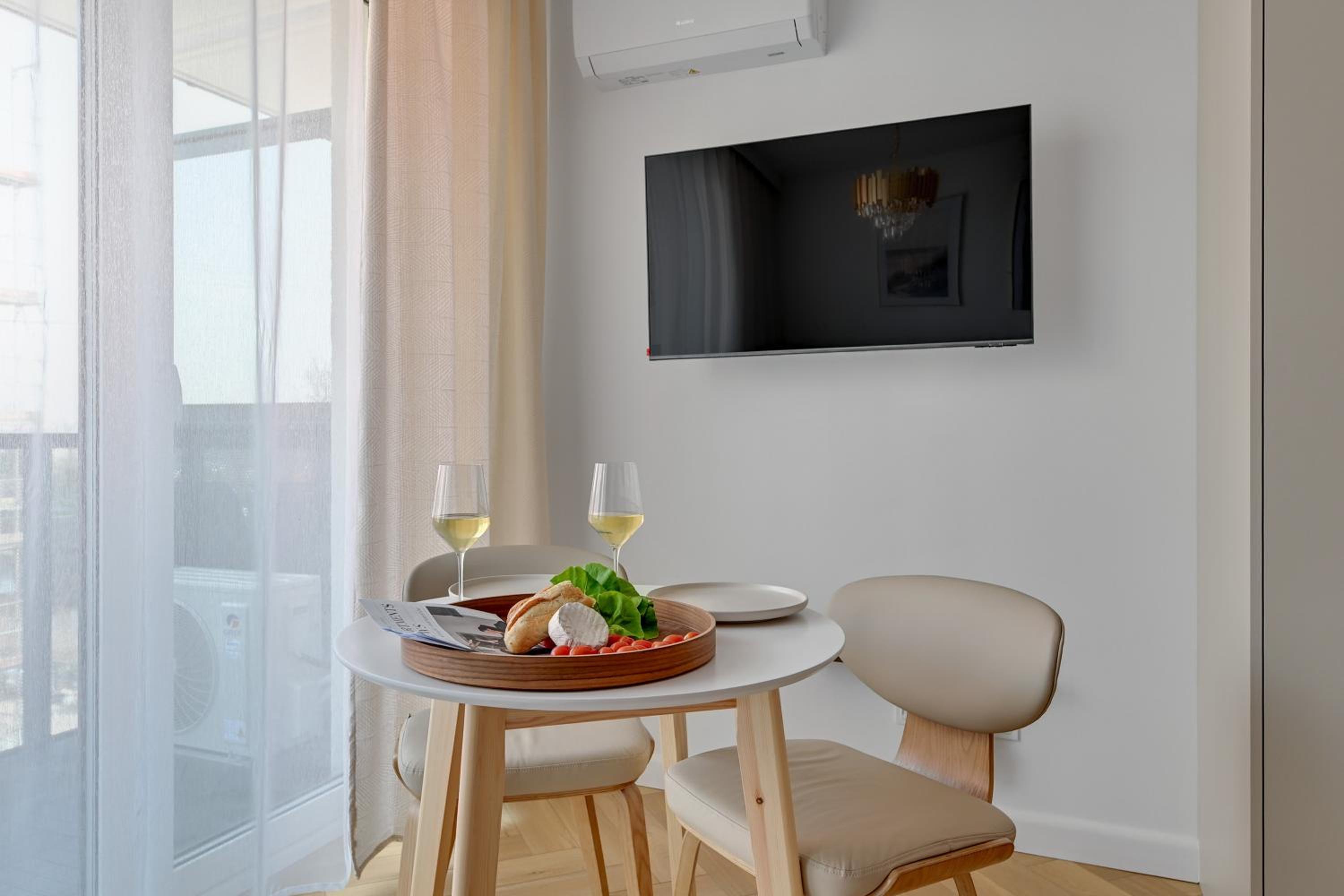 Portovo Riverside Suites by Lion Apartments Gdańsk