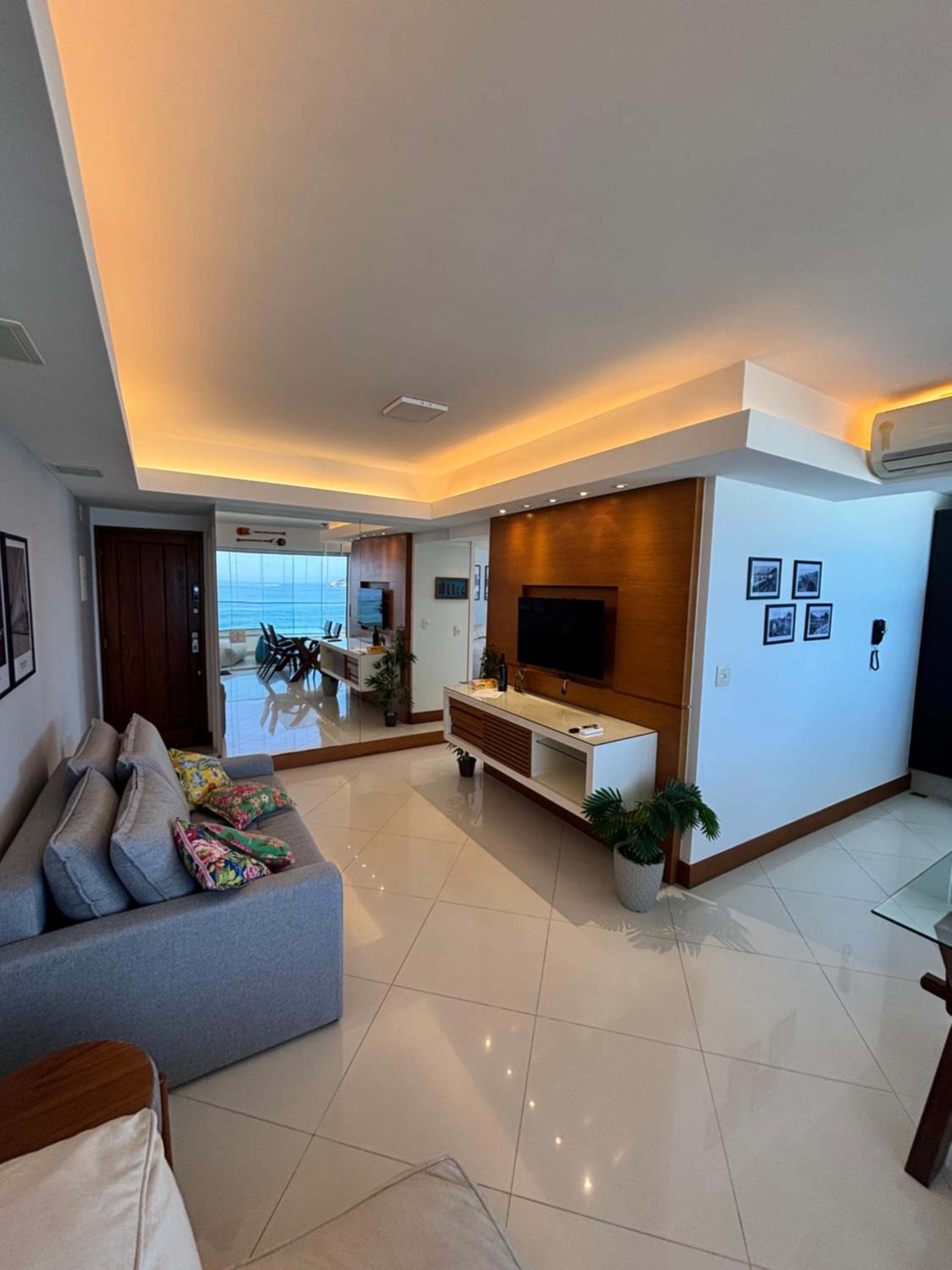 Praia do Pepê - Apartamento 2Q - Flat com Infra completa com Piscina e Sauna - Vista Mar Deslumbrante