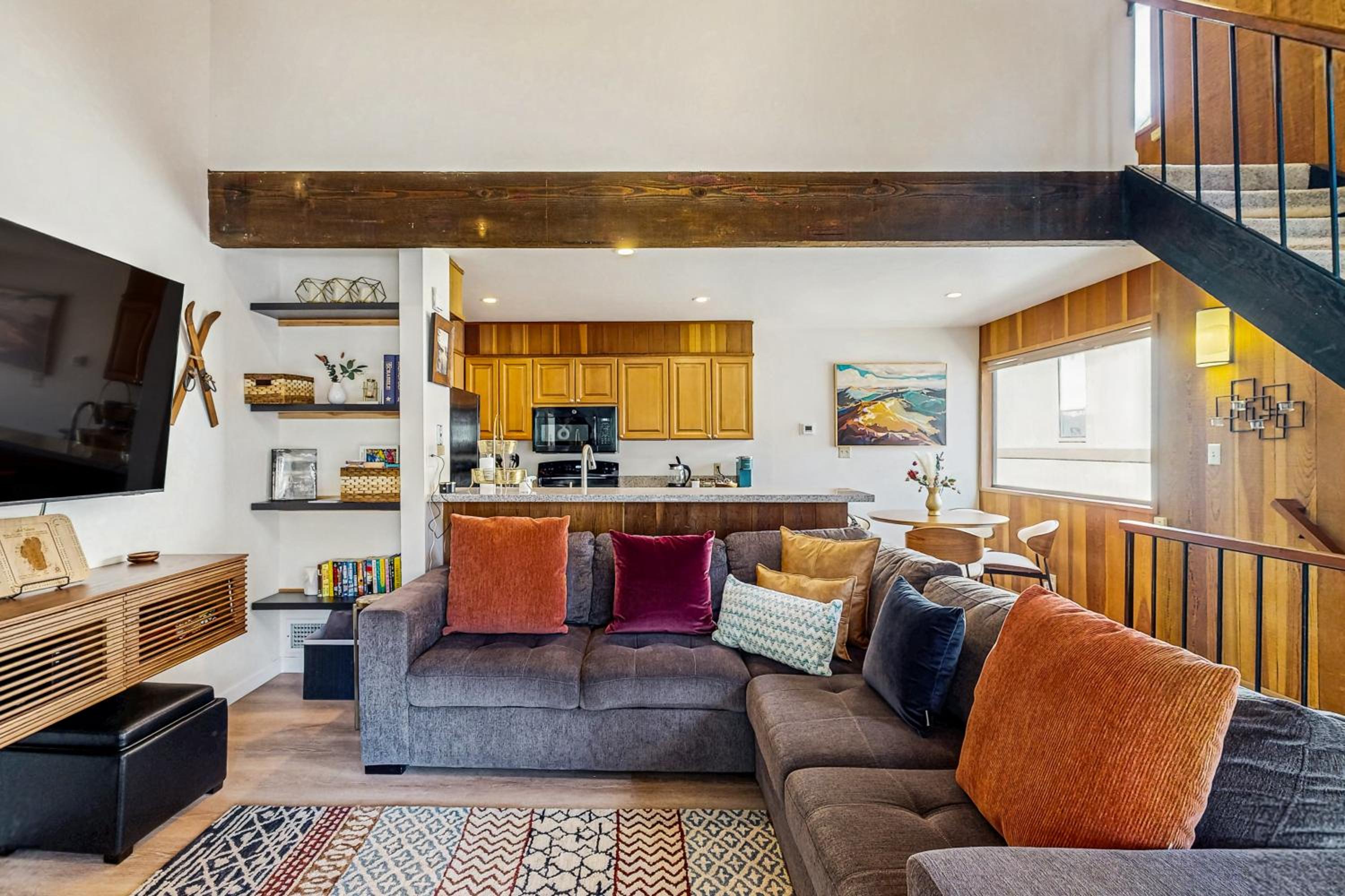 Lake Tahoe Adventure Base! Townhome with Pool Access