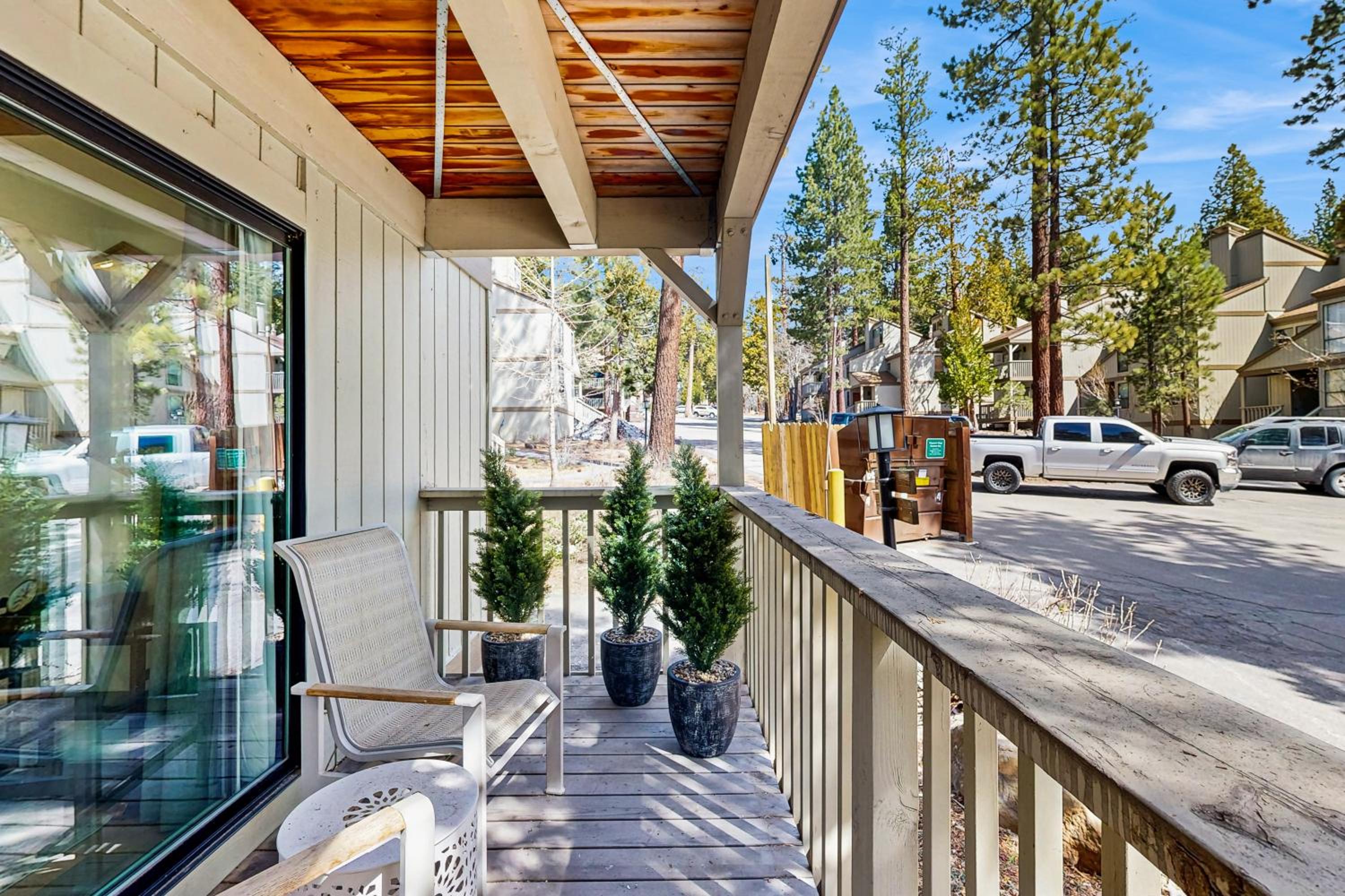 Lake Tahoe Adventure Base! Townhome with Pool Access