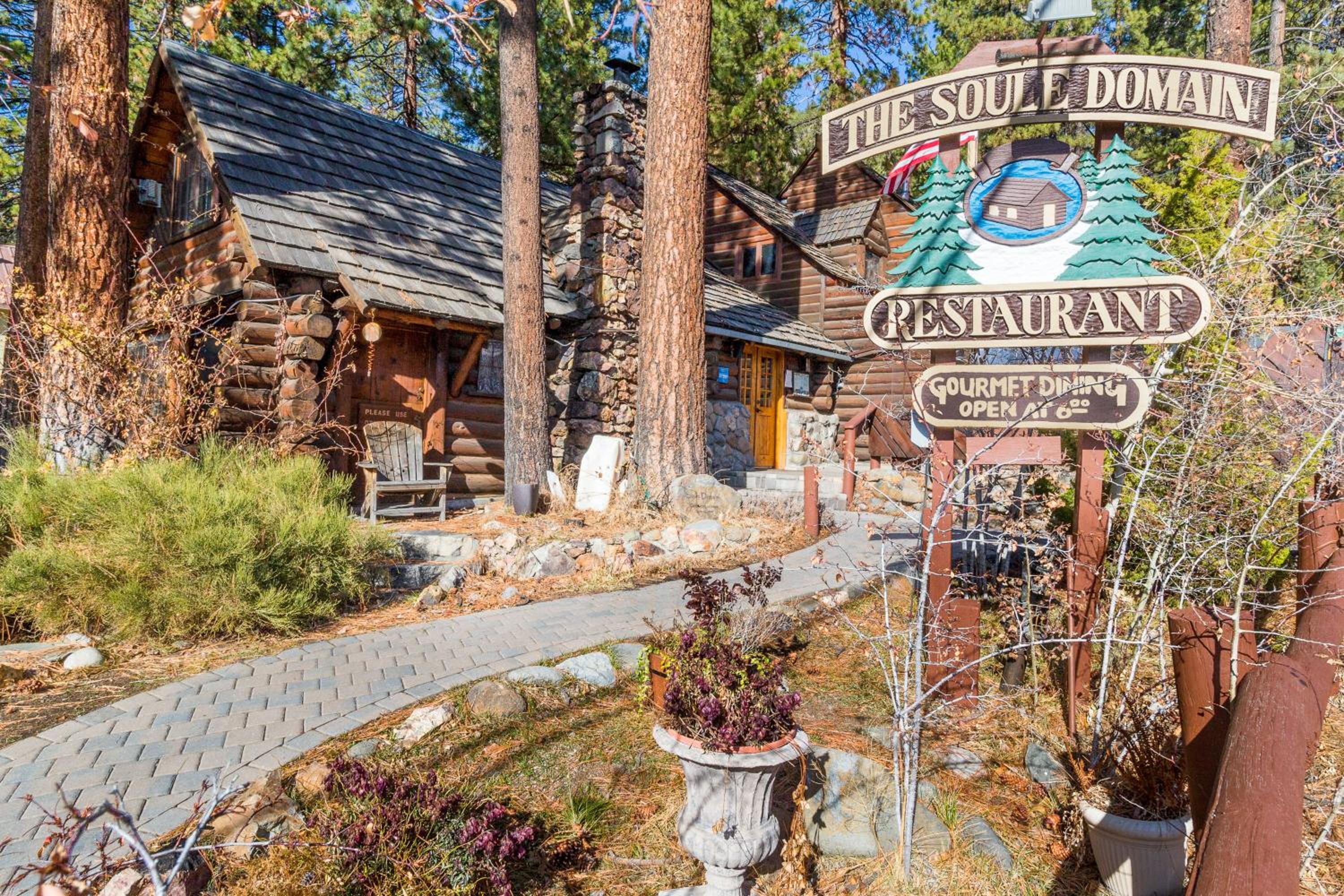 Lake Tahoe Adventure Base! Townhome with Pool Access