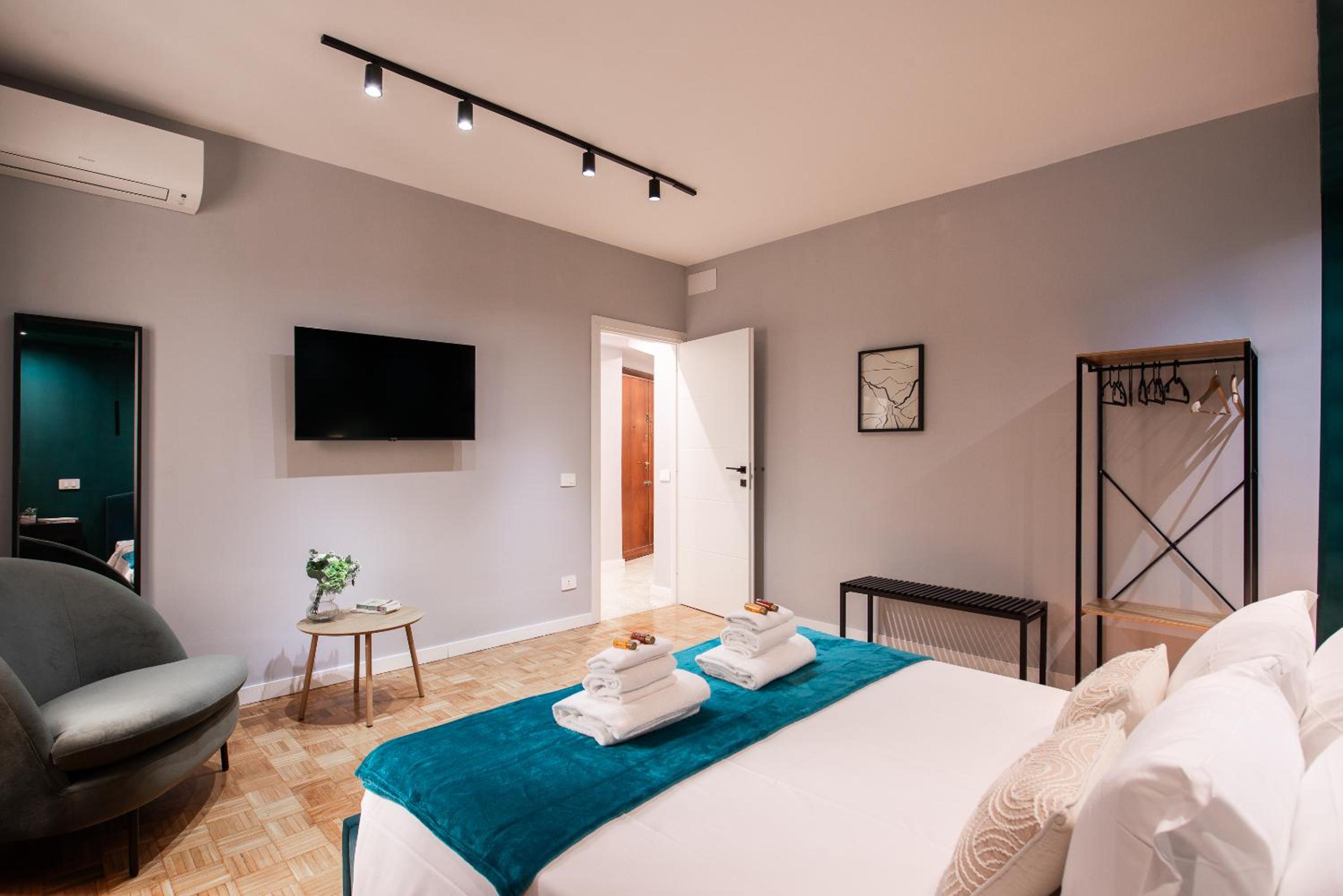 Antonelli Apartment