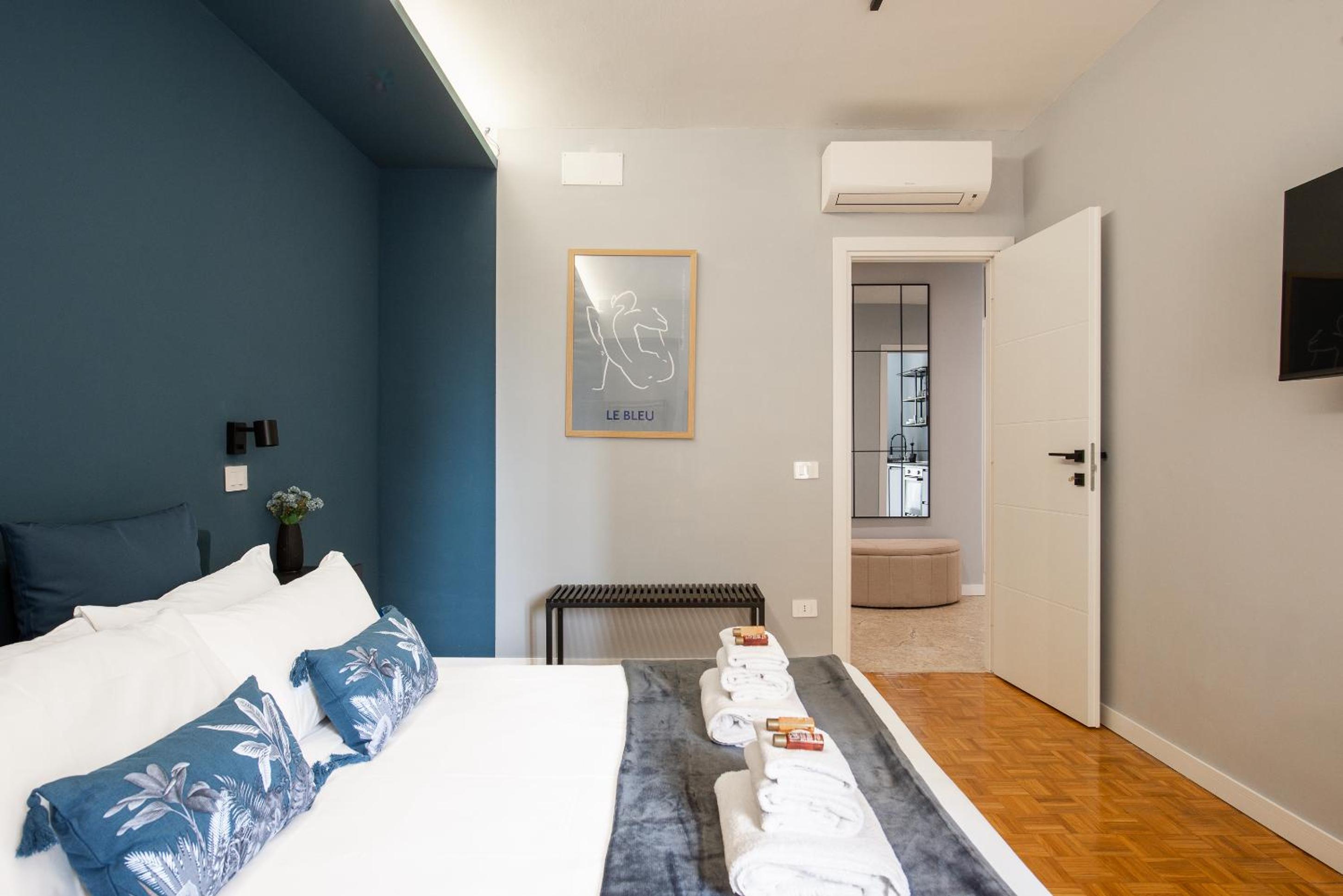 Antonelli Apartment