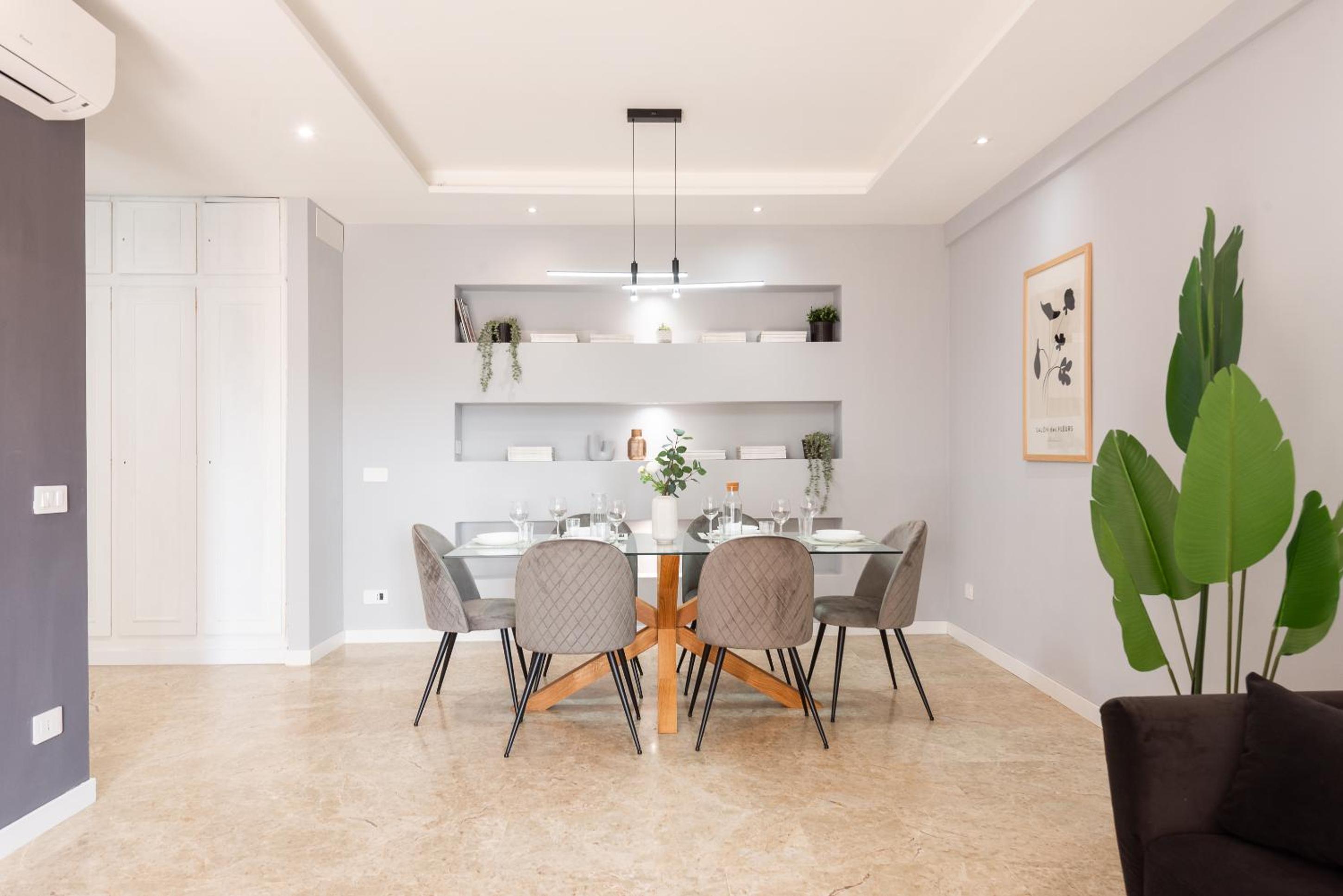Antonelli Apartment