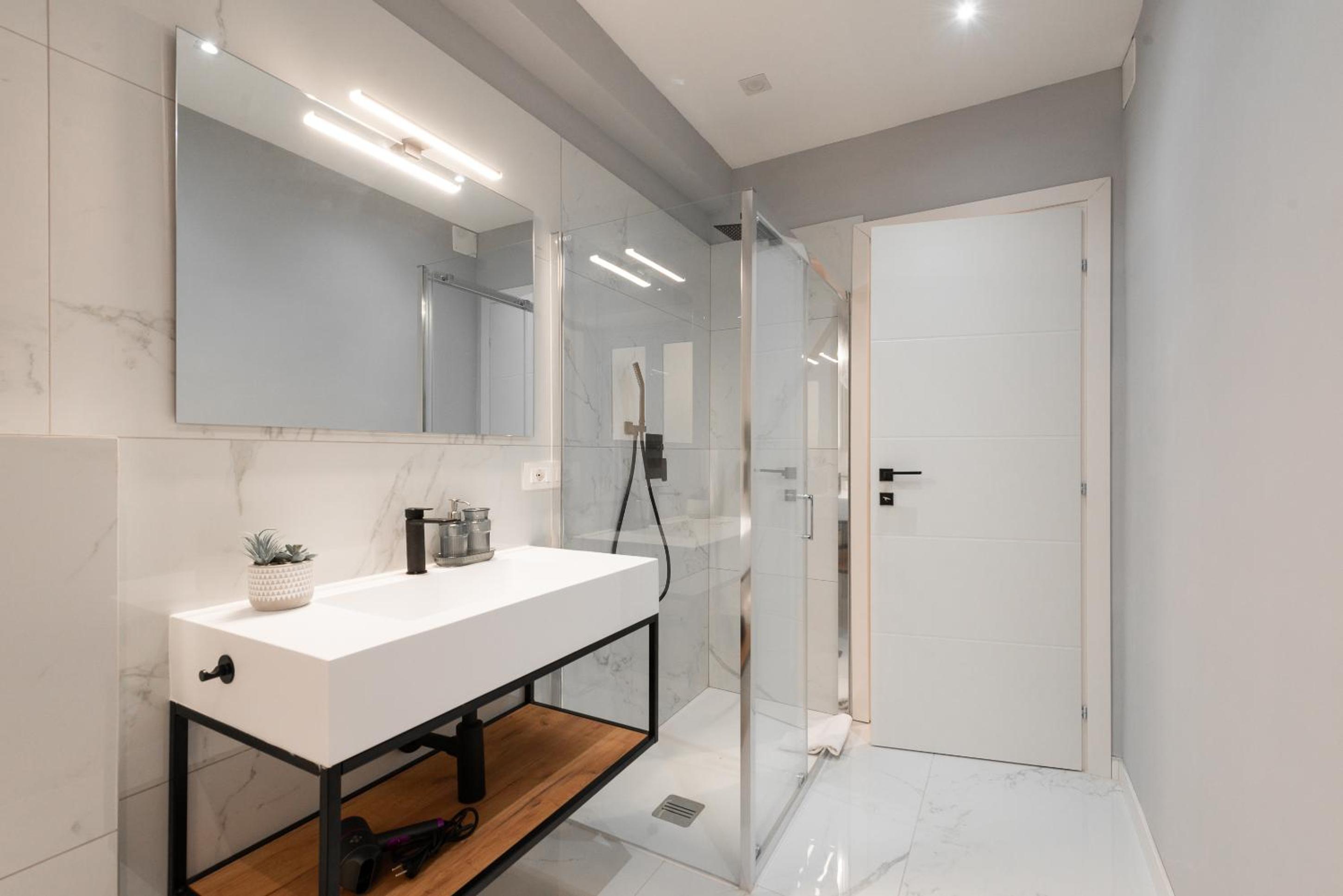 Antonelli Apartment