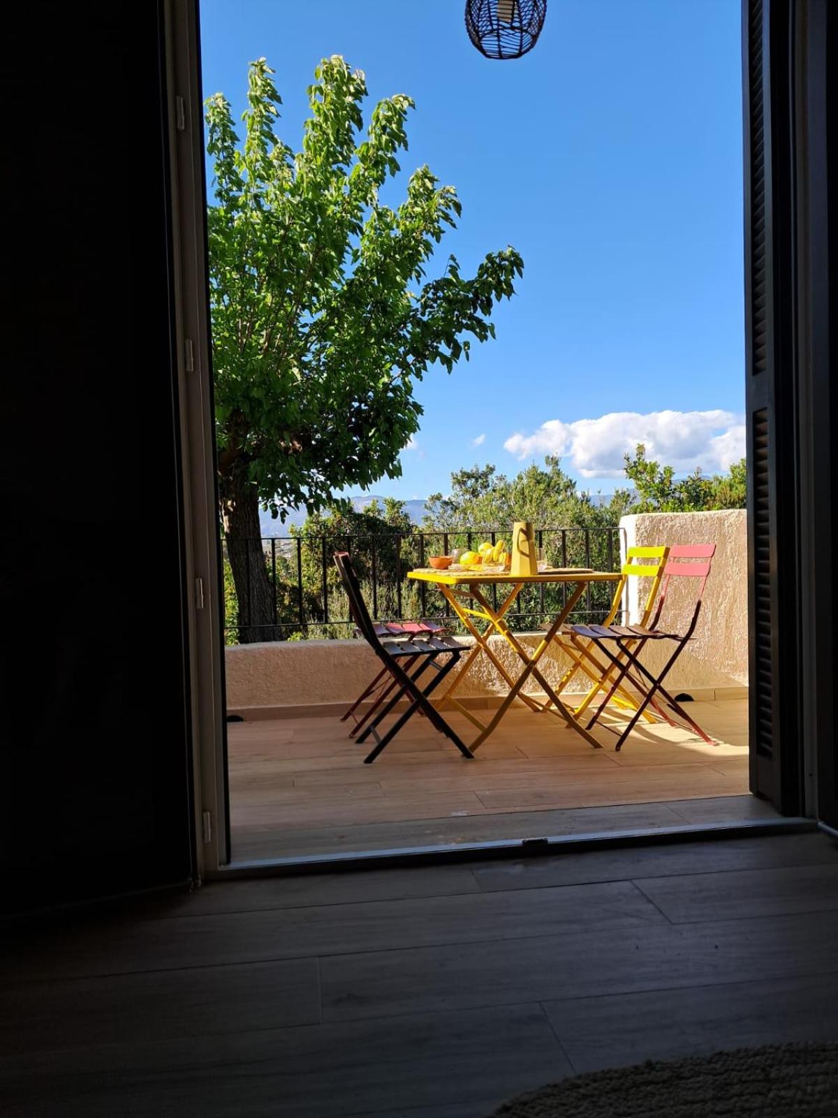 Mini villa cosy piscine, terrasse sans vis à vis proche plages