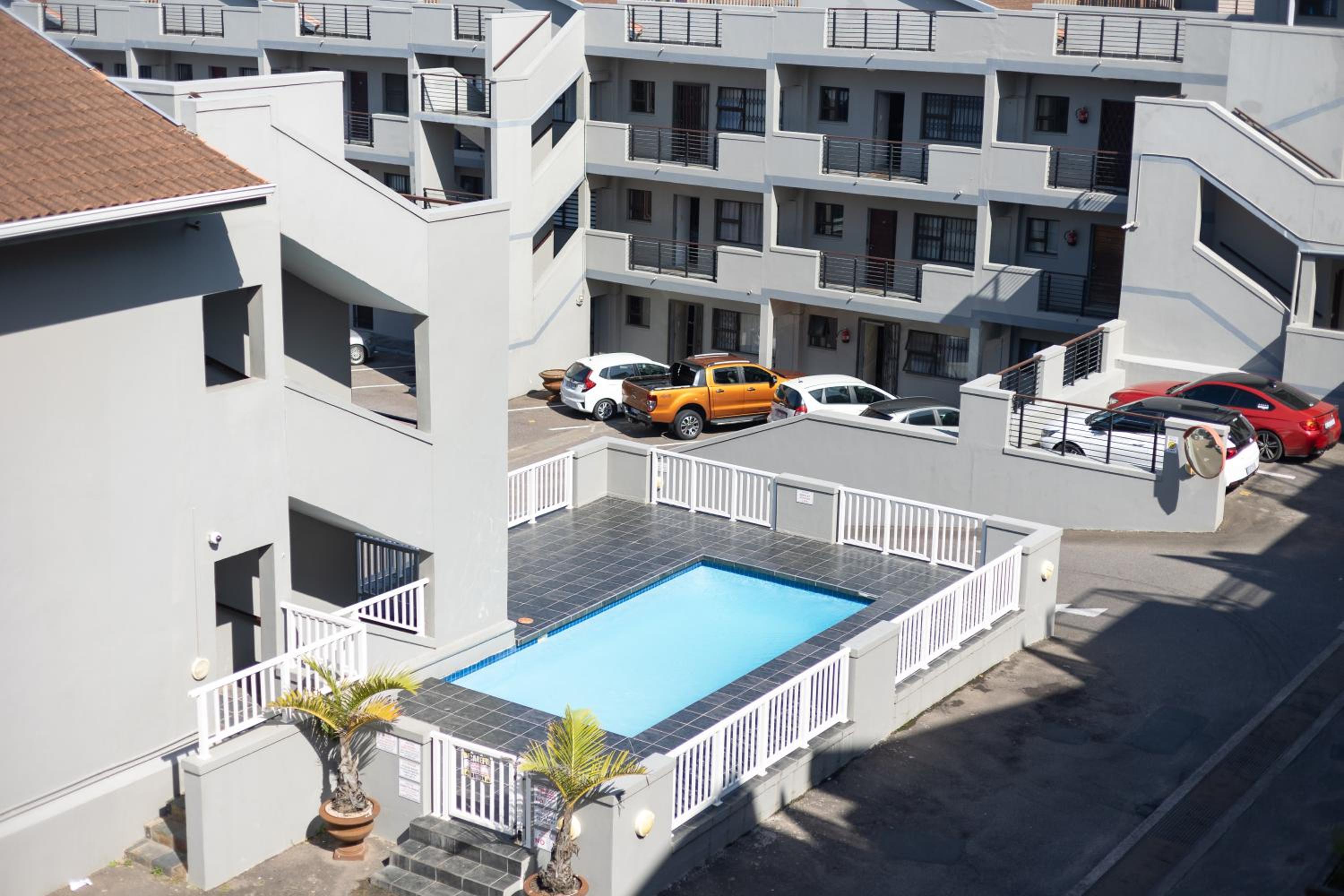 Ocean View Escape with Private Rooftop -Sancta Maria
