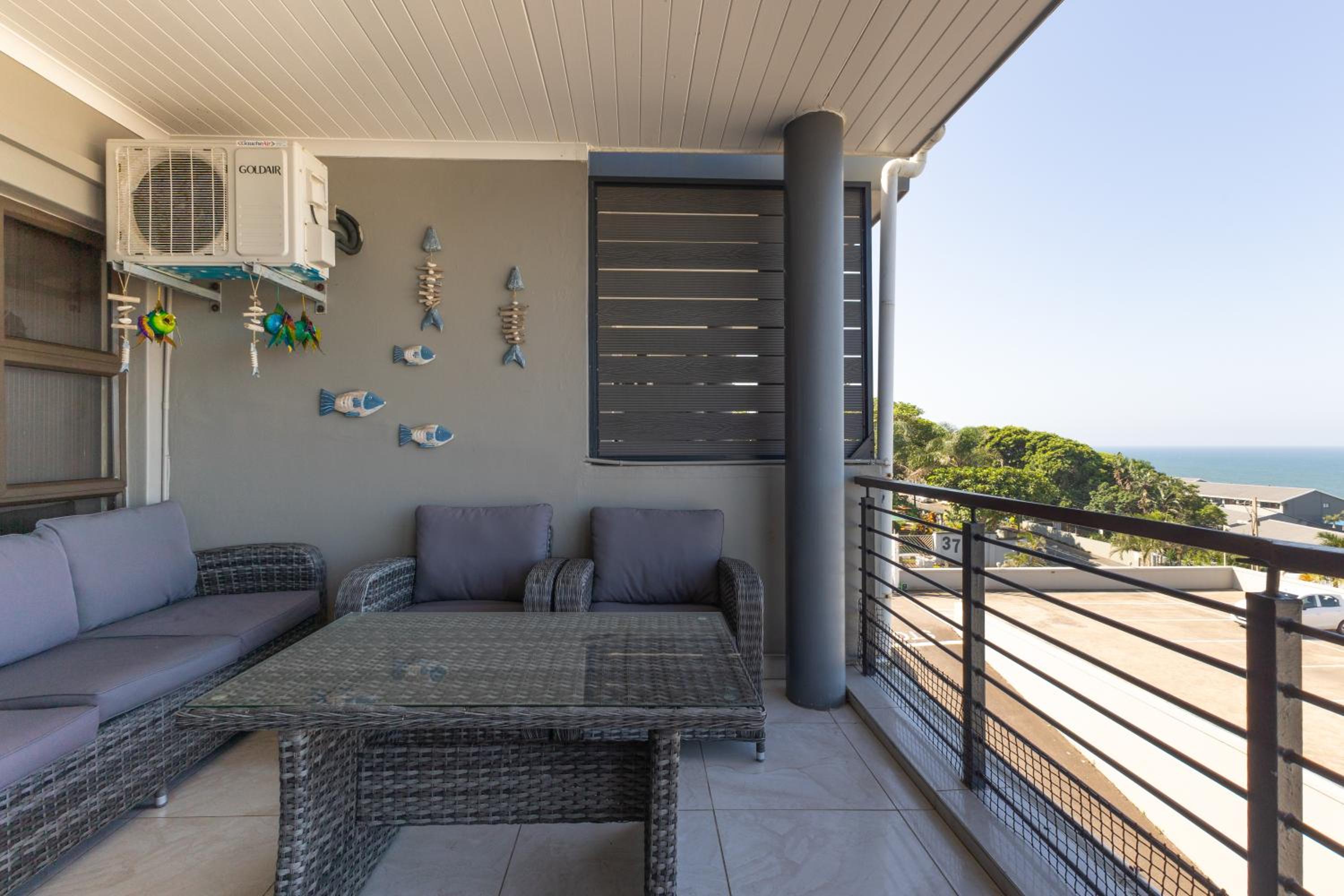 Ocean View Escape with Private Rooftop -Sancta Maria