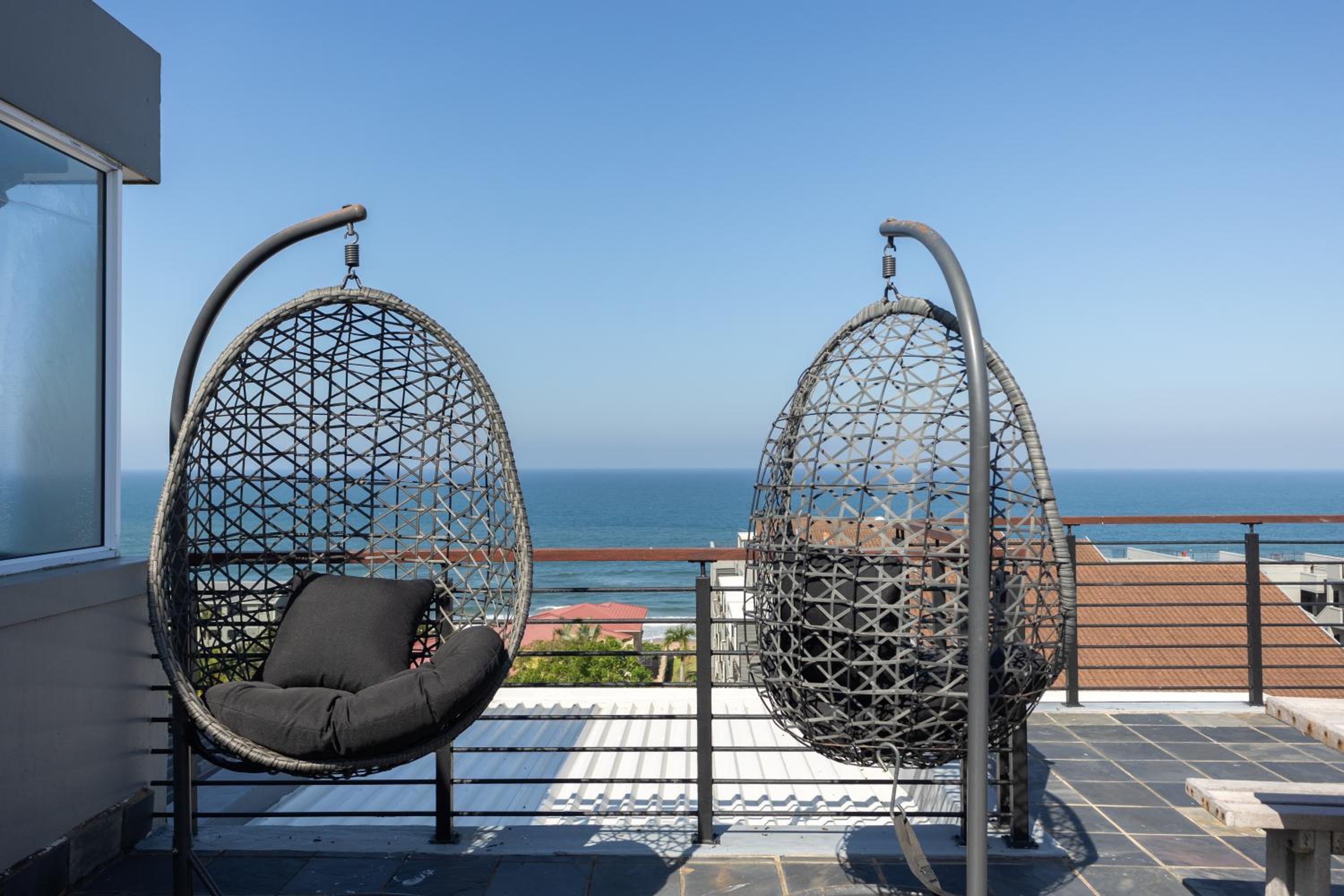 Ocean View Escape with Private Rooftop -Sancta Maria