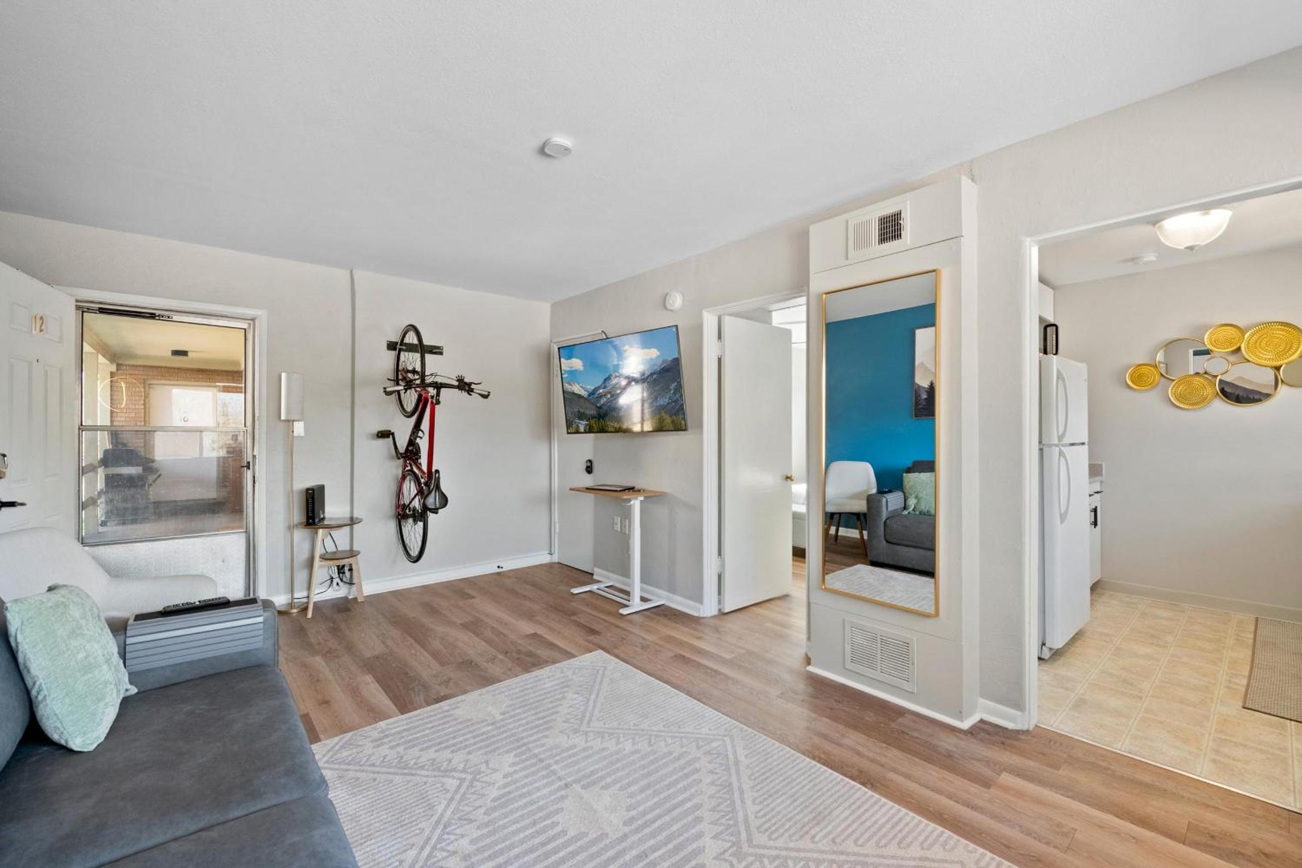 10 min Red Rocks & FAMILY FRIENDLY & 7min to I70 & STR-25-0008