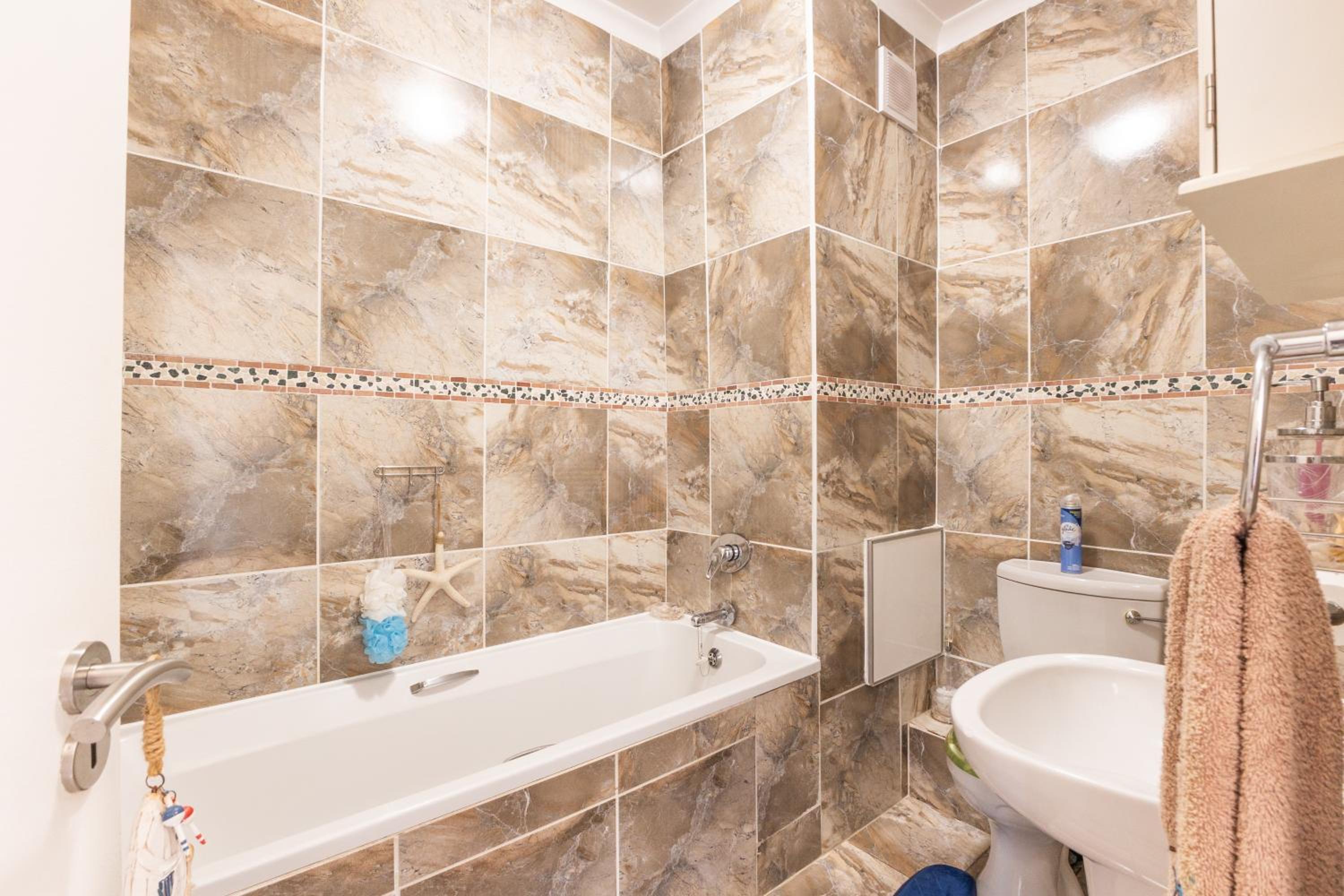 Ocean View Escape with Private Rooftop -Sancta Maria