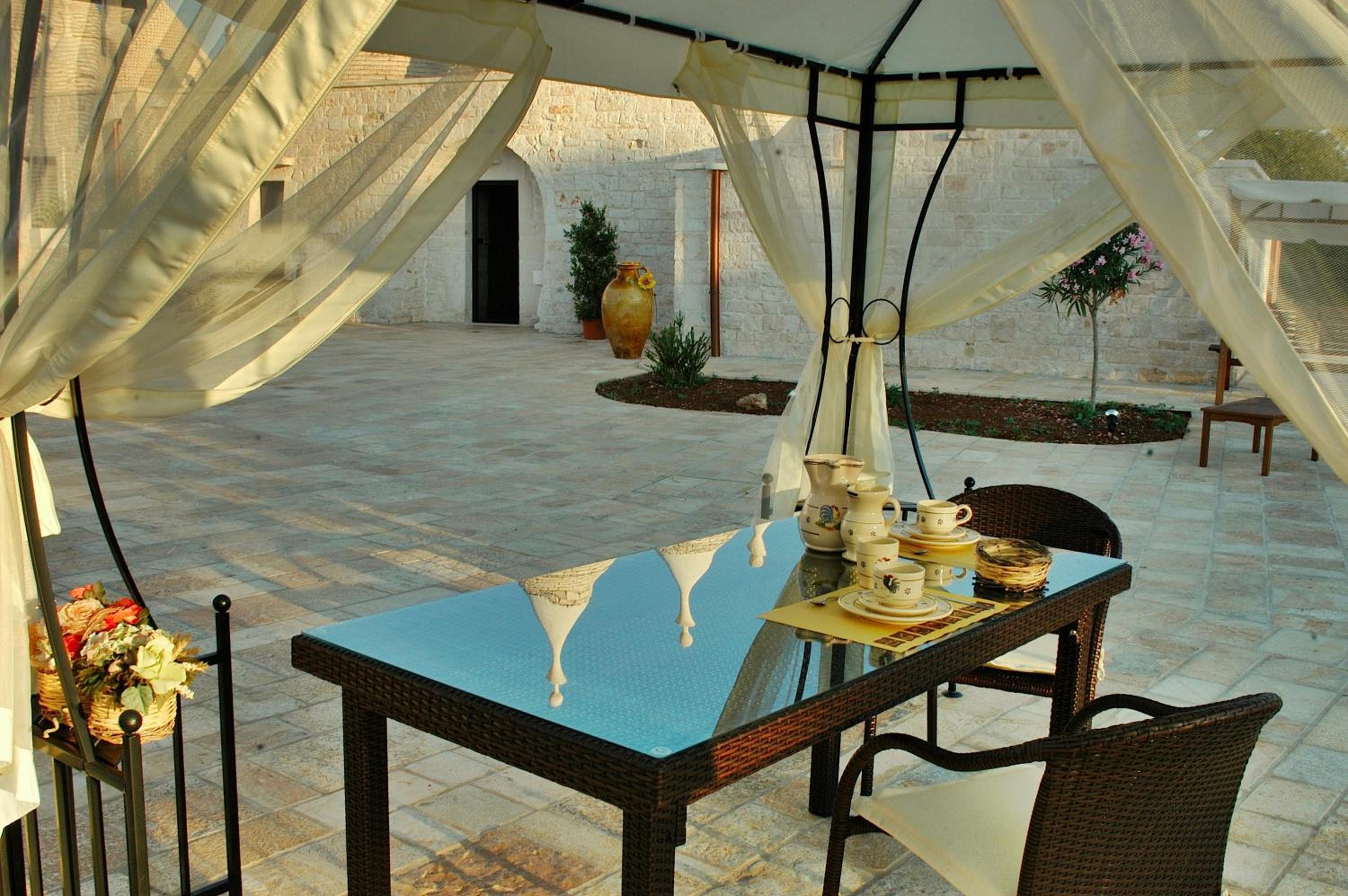 Trulli IsAgo view 4