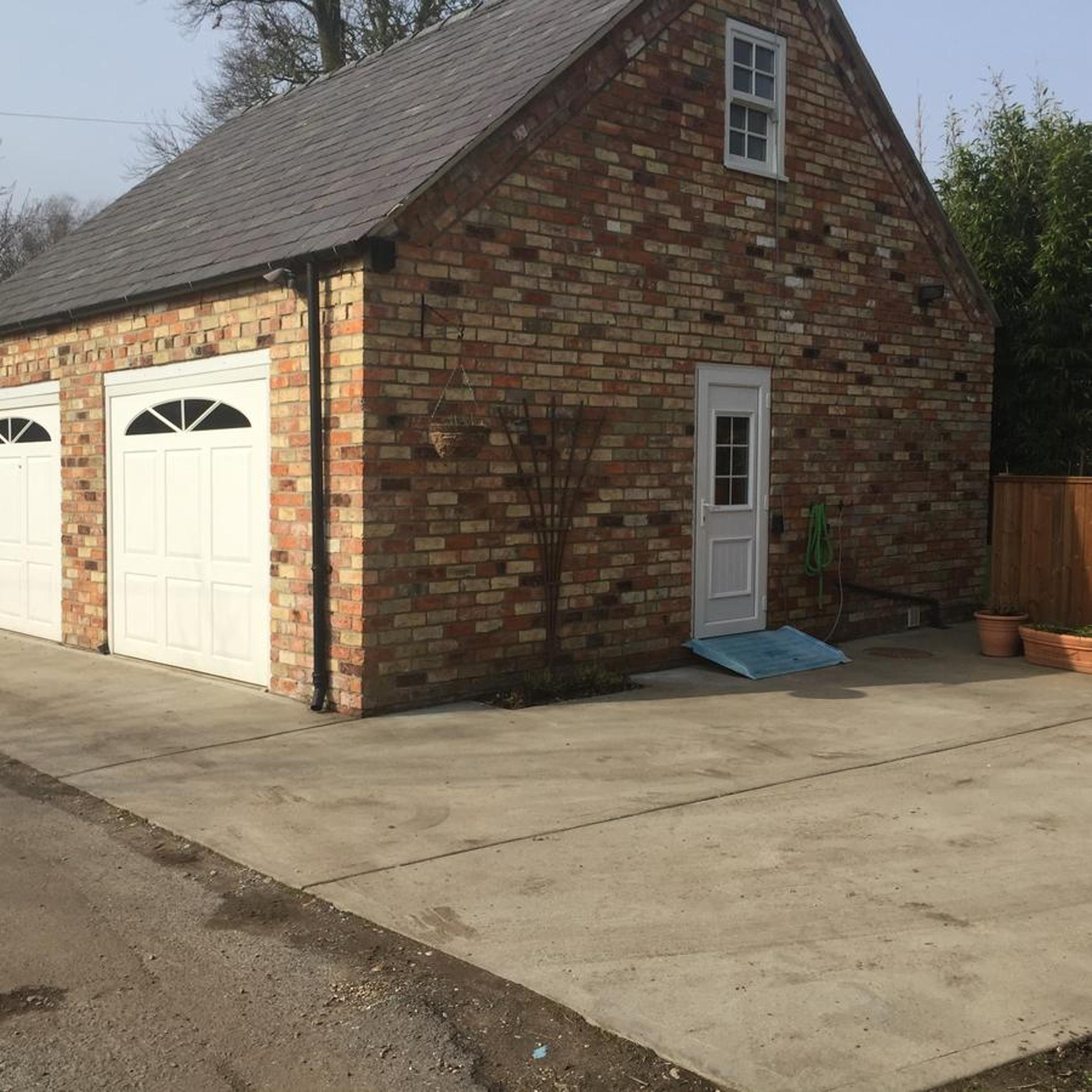 Wayside , 3 bed , 2 bath charming house close to Lincoln view 4