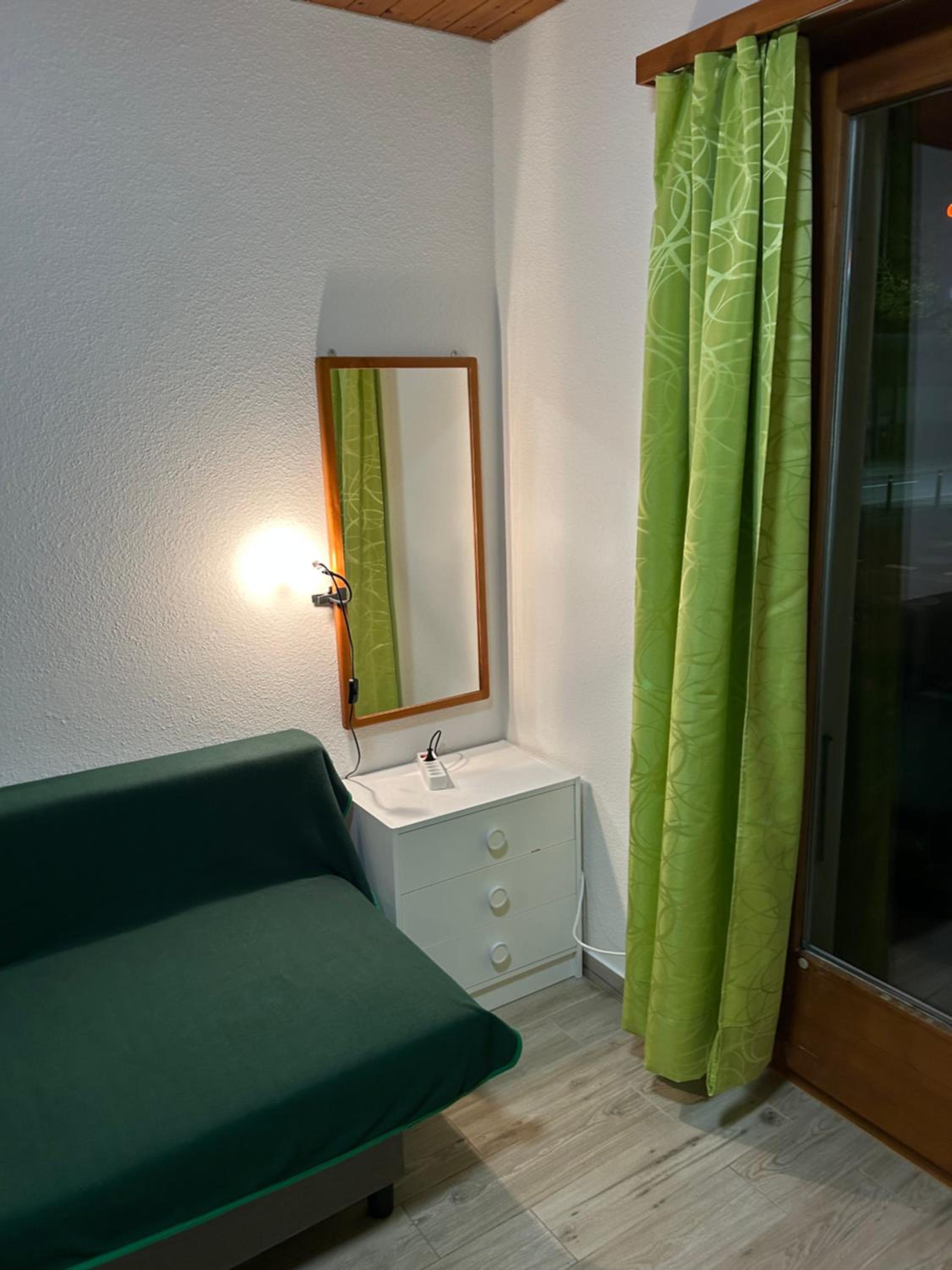 KARL Apartment