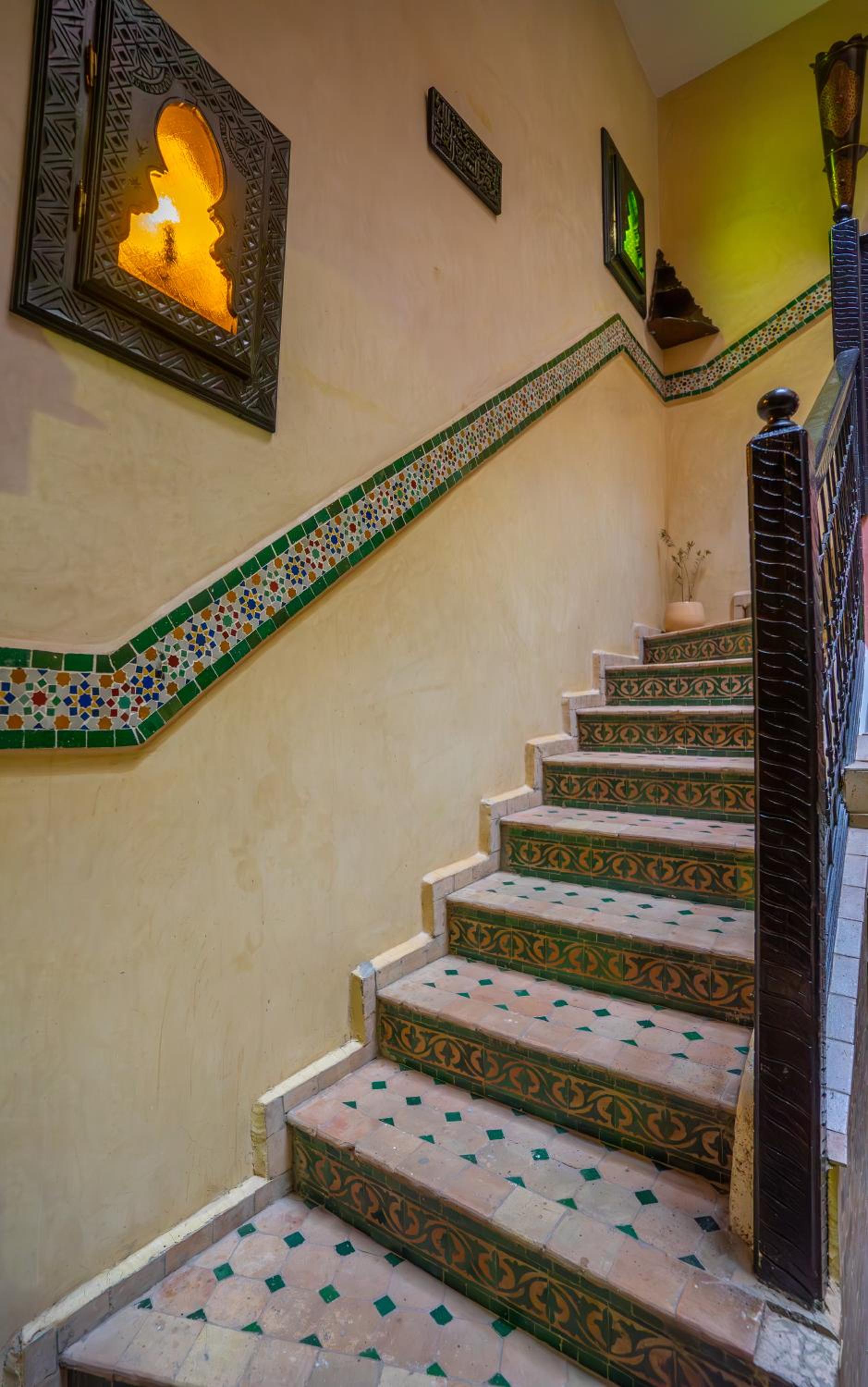 Riad zineb au cœur de Marrakech &3 Piscines &Jacuzzi & Petit-Déjeuner& parking gratuit