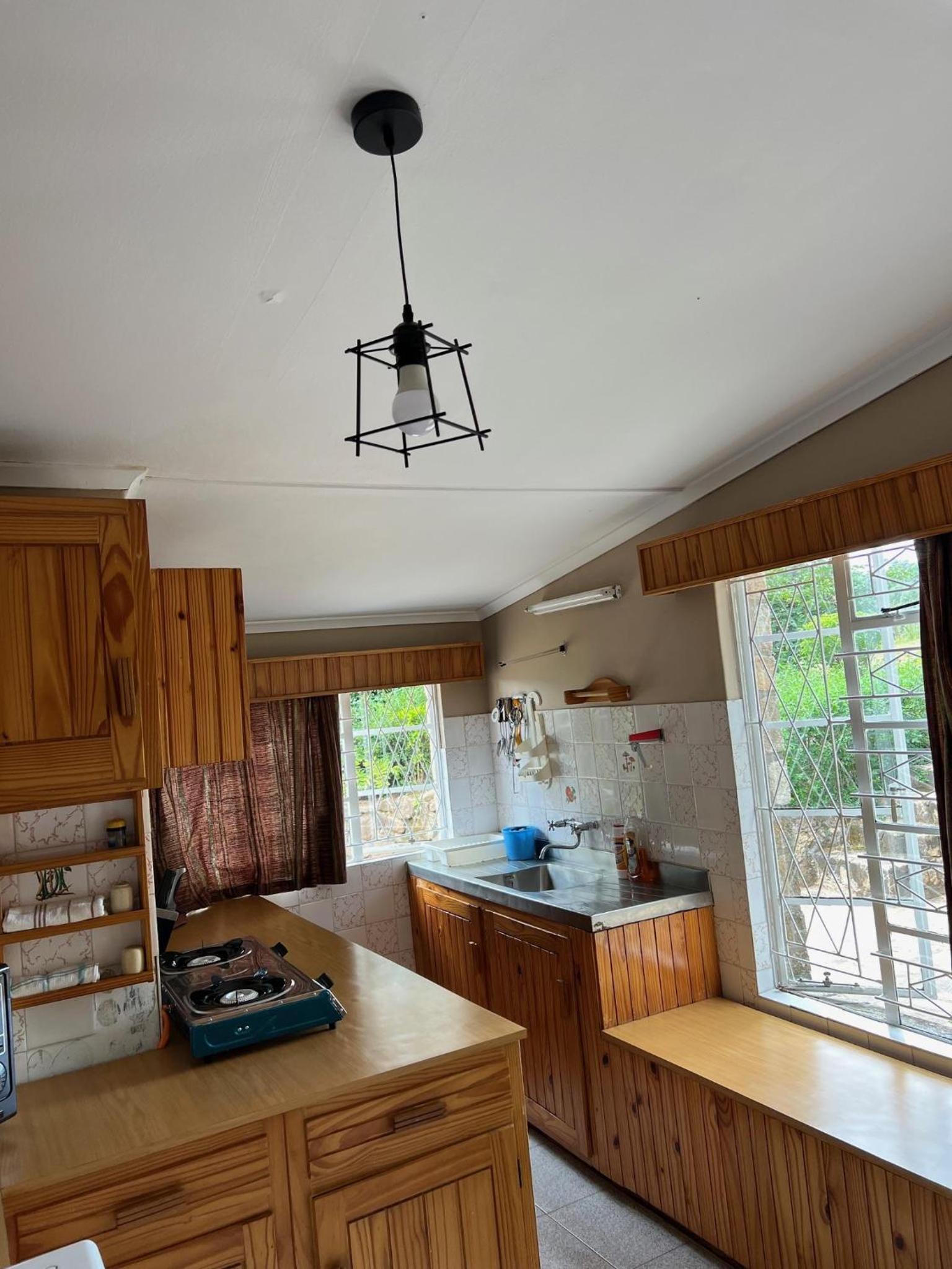 Three bedroomed house in Juliasdale - 2192