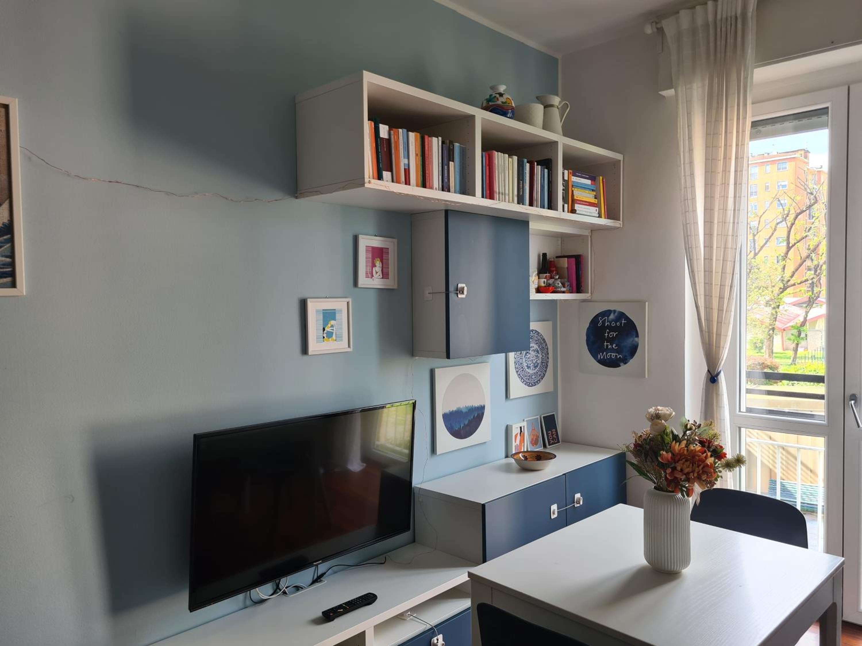 Blue Retreat M4 Milano