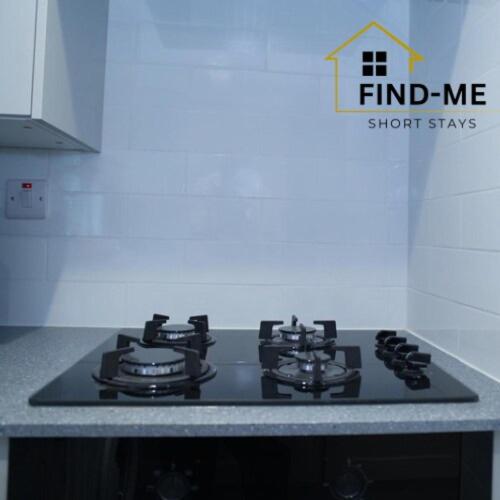 2BR House,SE27, Parking,Garden,near West Norwood Station