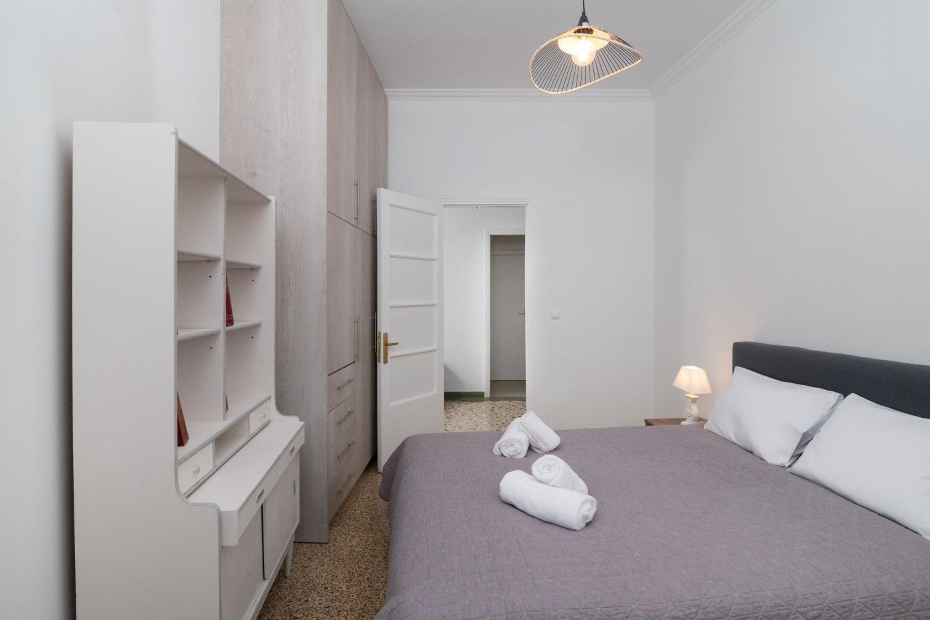 Sunrise Apartment By Athens Airport