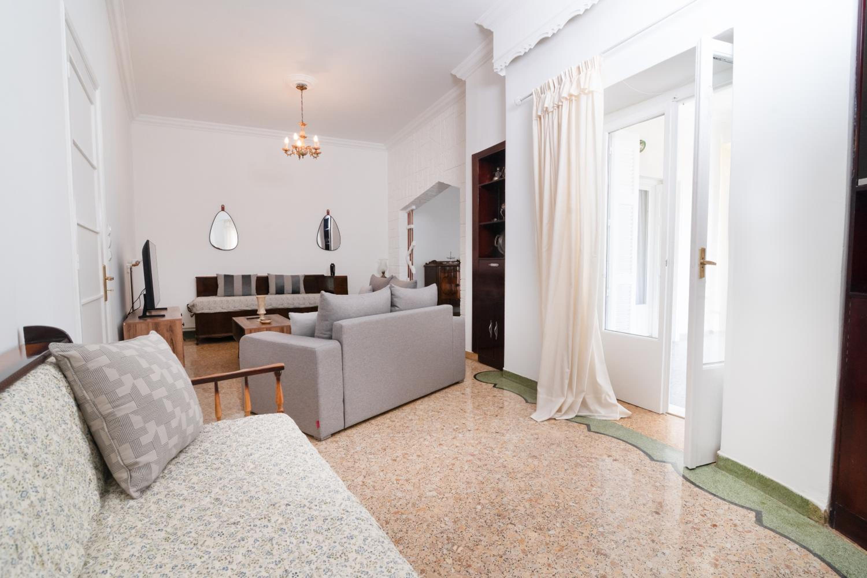 Sunrise Apartment By Athens Airport