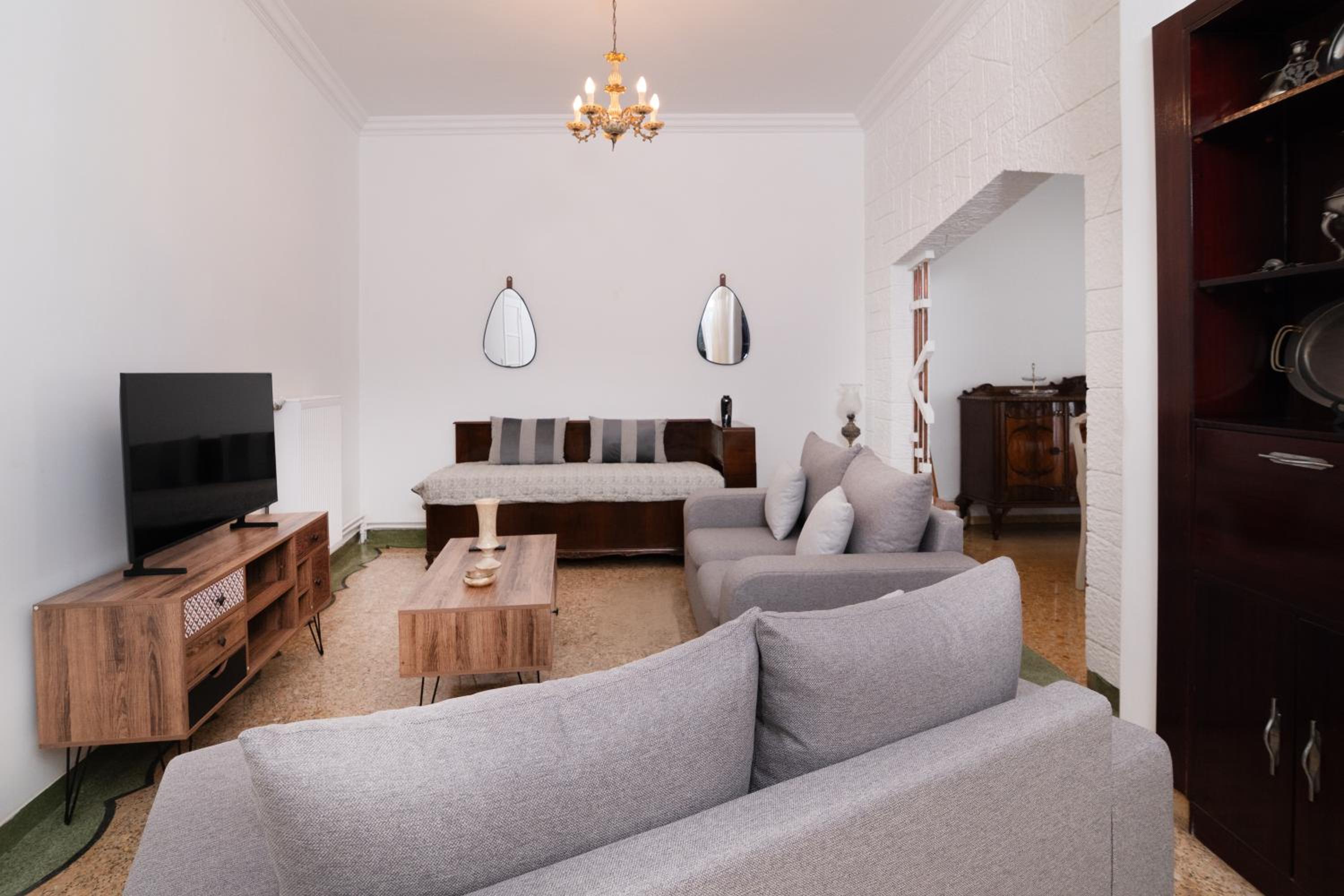 Sunrise Apartment By Athens Airport