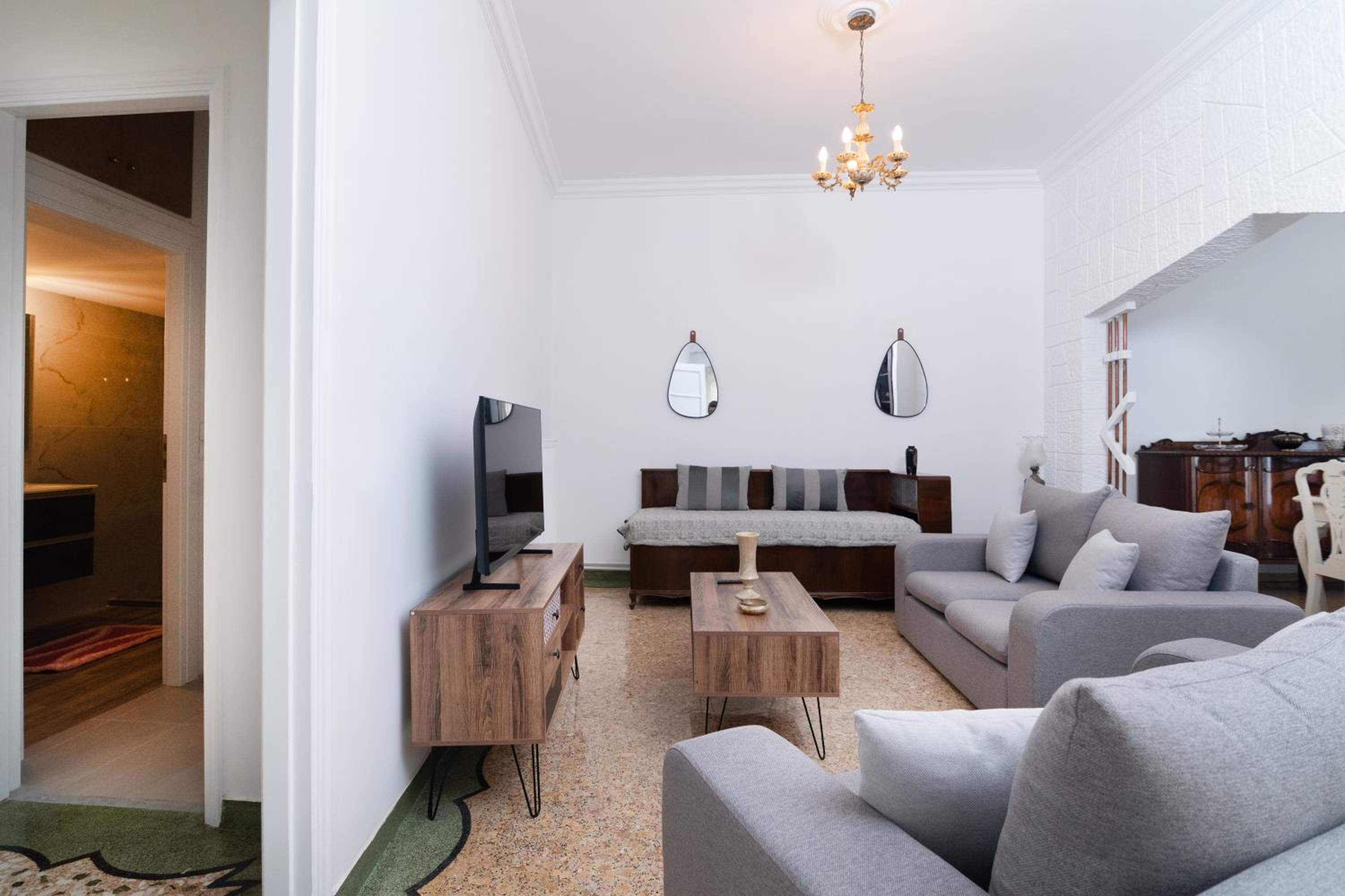 Sunrise Apartment By Athens Airport
