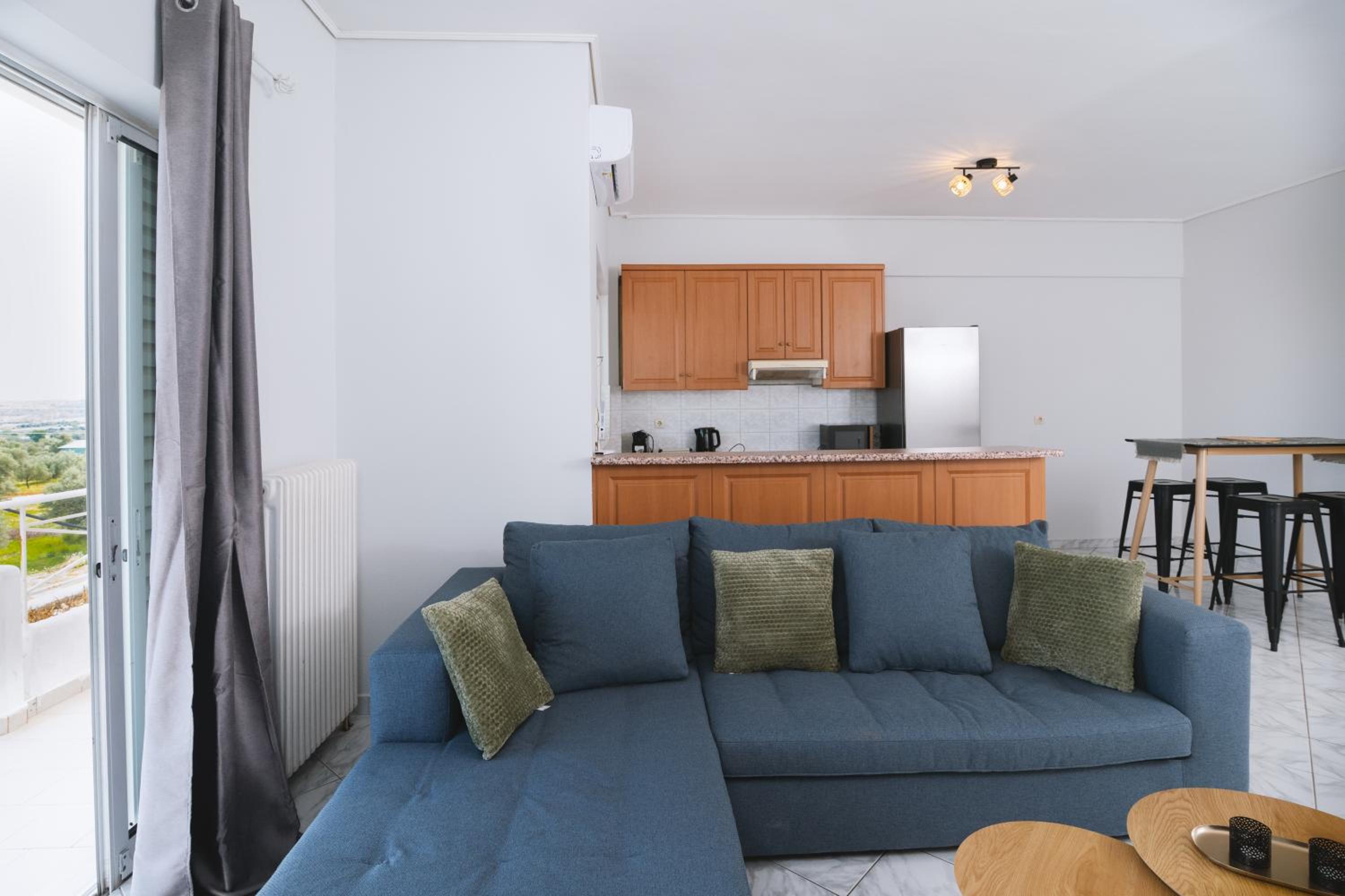 The Sunrise Apartment By Athens Airport 1