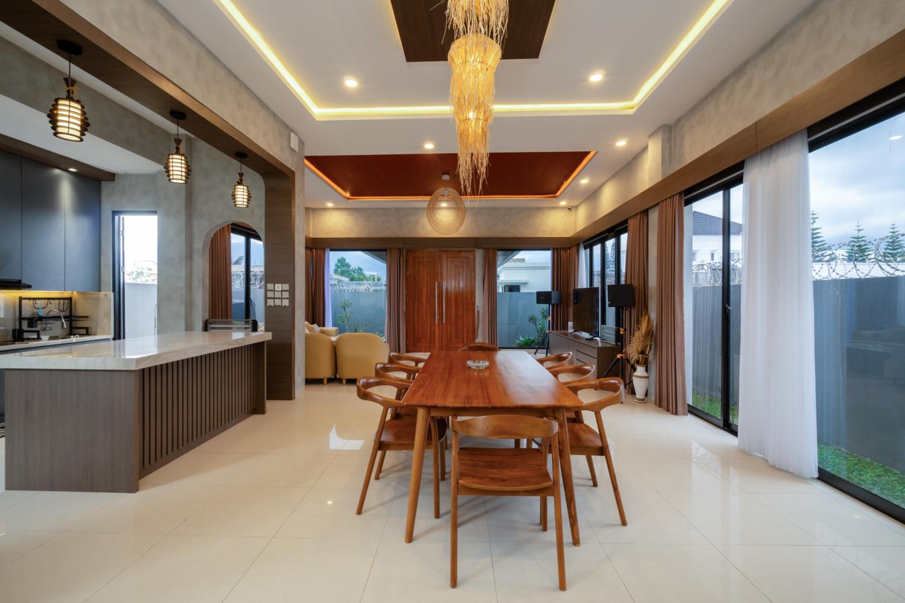 Odetta Villa Puncak - Kolam Renang Private