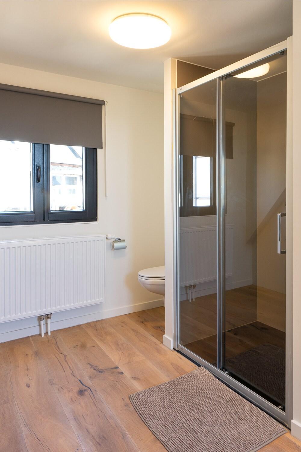 Stylish 1BR close to KMSKA