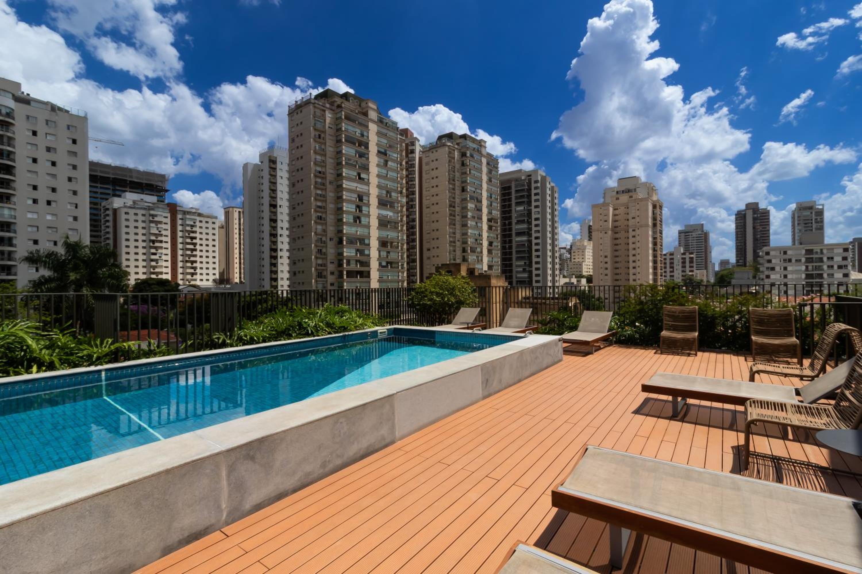 Apê Perdizes C AR piscina e academia prox Allianz