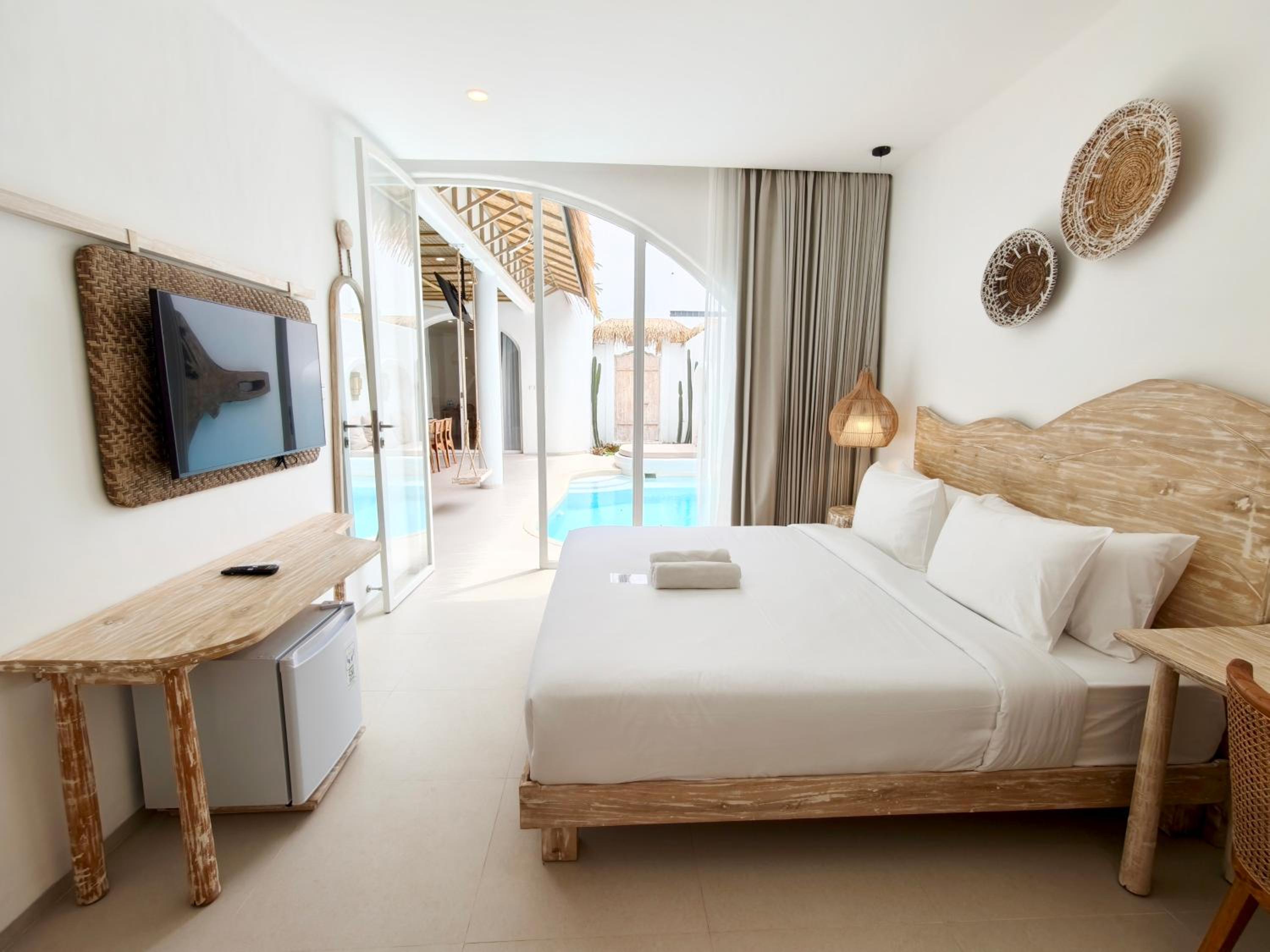 Khaiyyara-Mediterranean Style 3 Bedroom Pool Villa