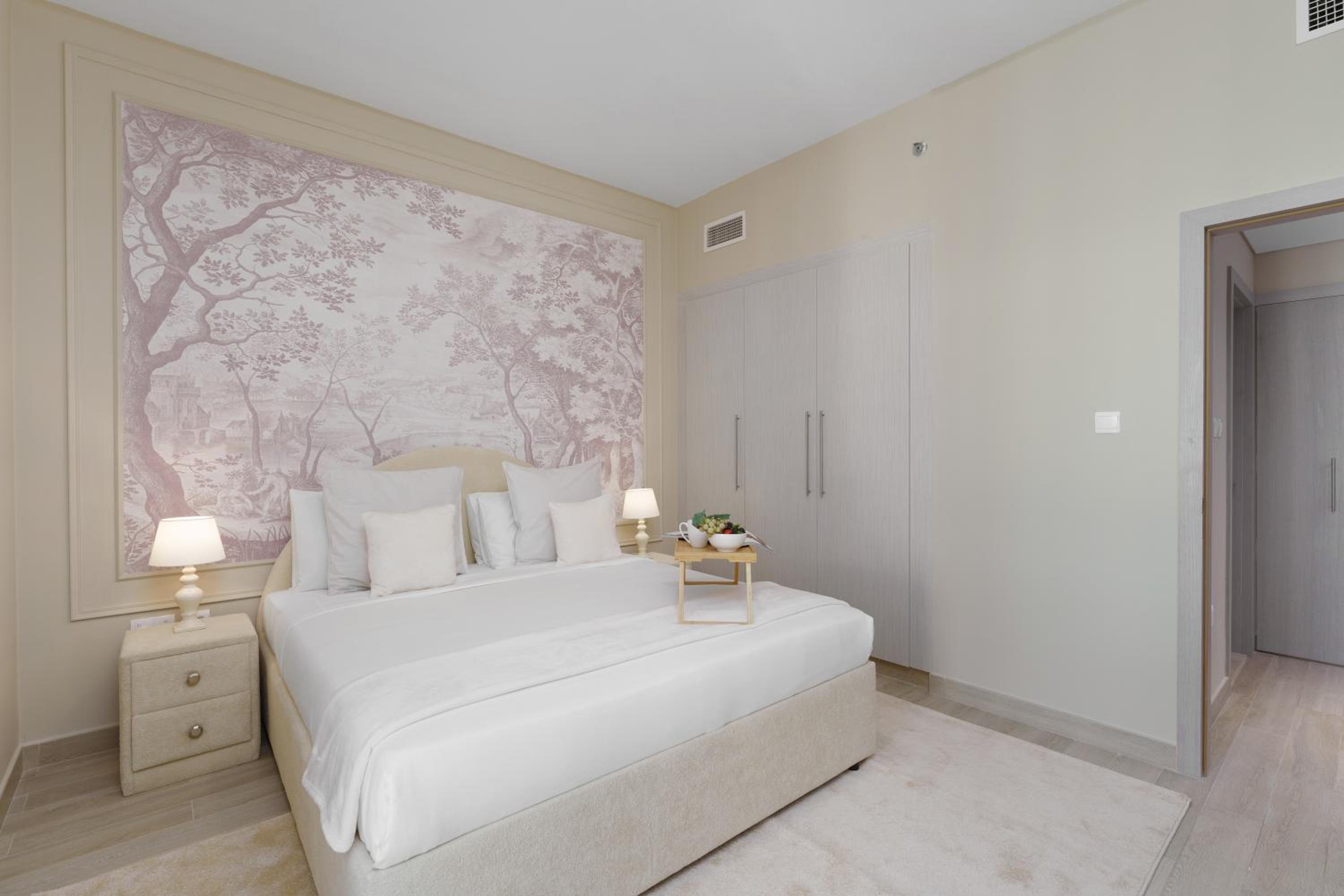 Maison Privee - Exquisite Living with Scenic Canal Vws on Yas Island