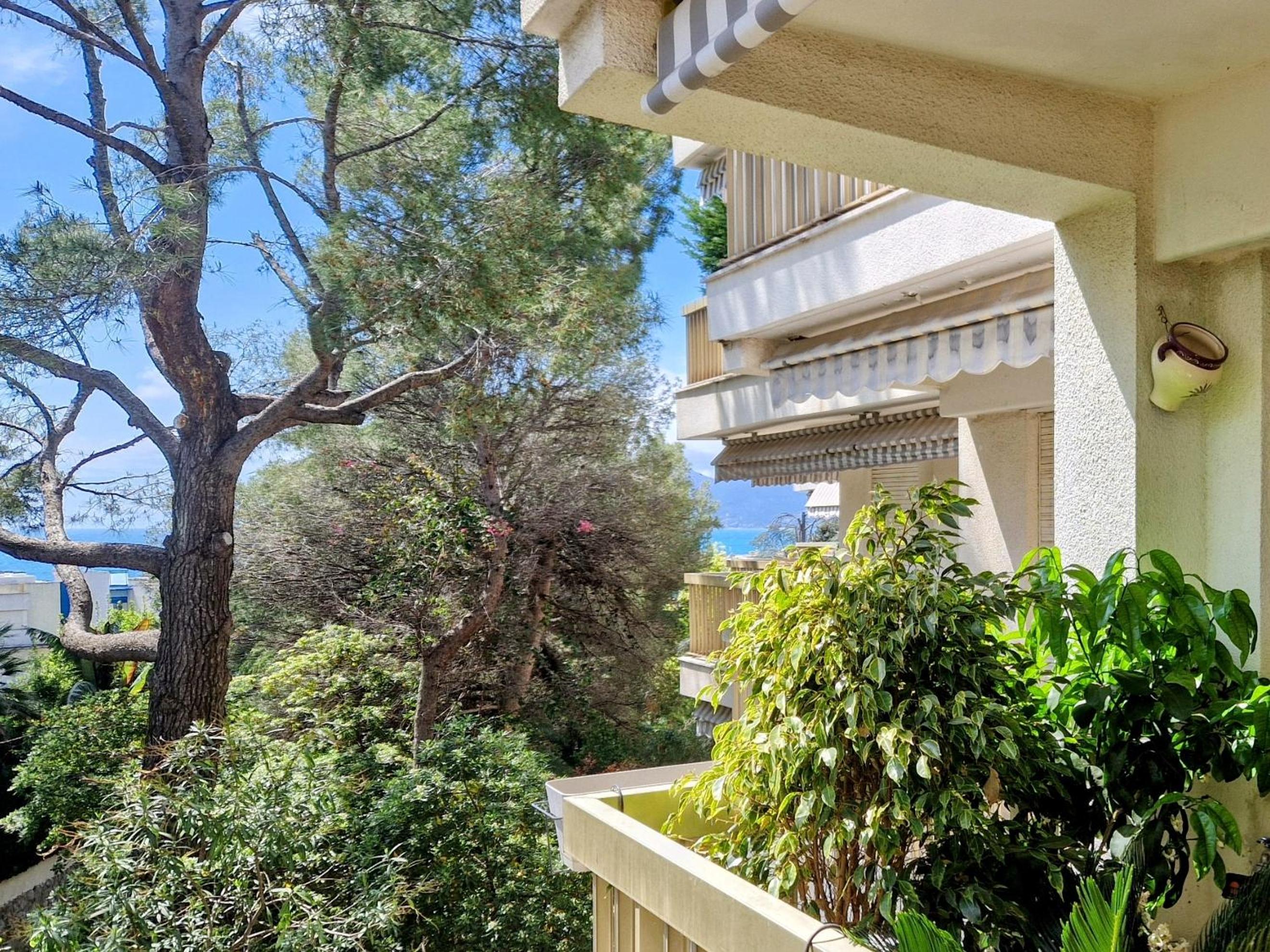 Luxury&Privacy - Pool, Parking, AC - Palais in 5'