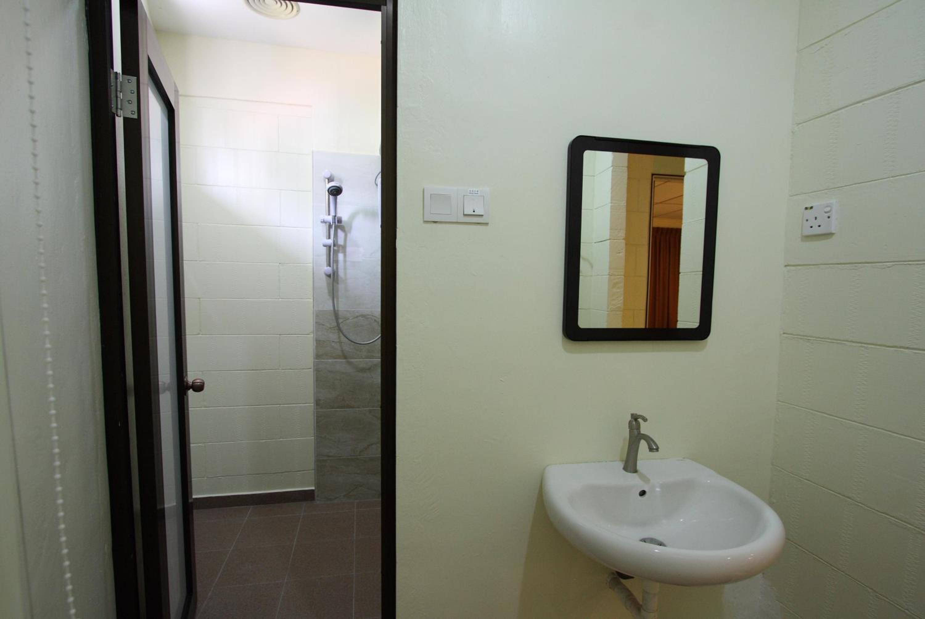 Shamrock Guest House II