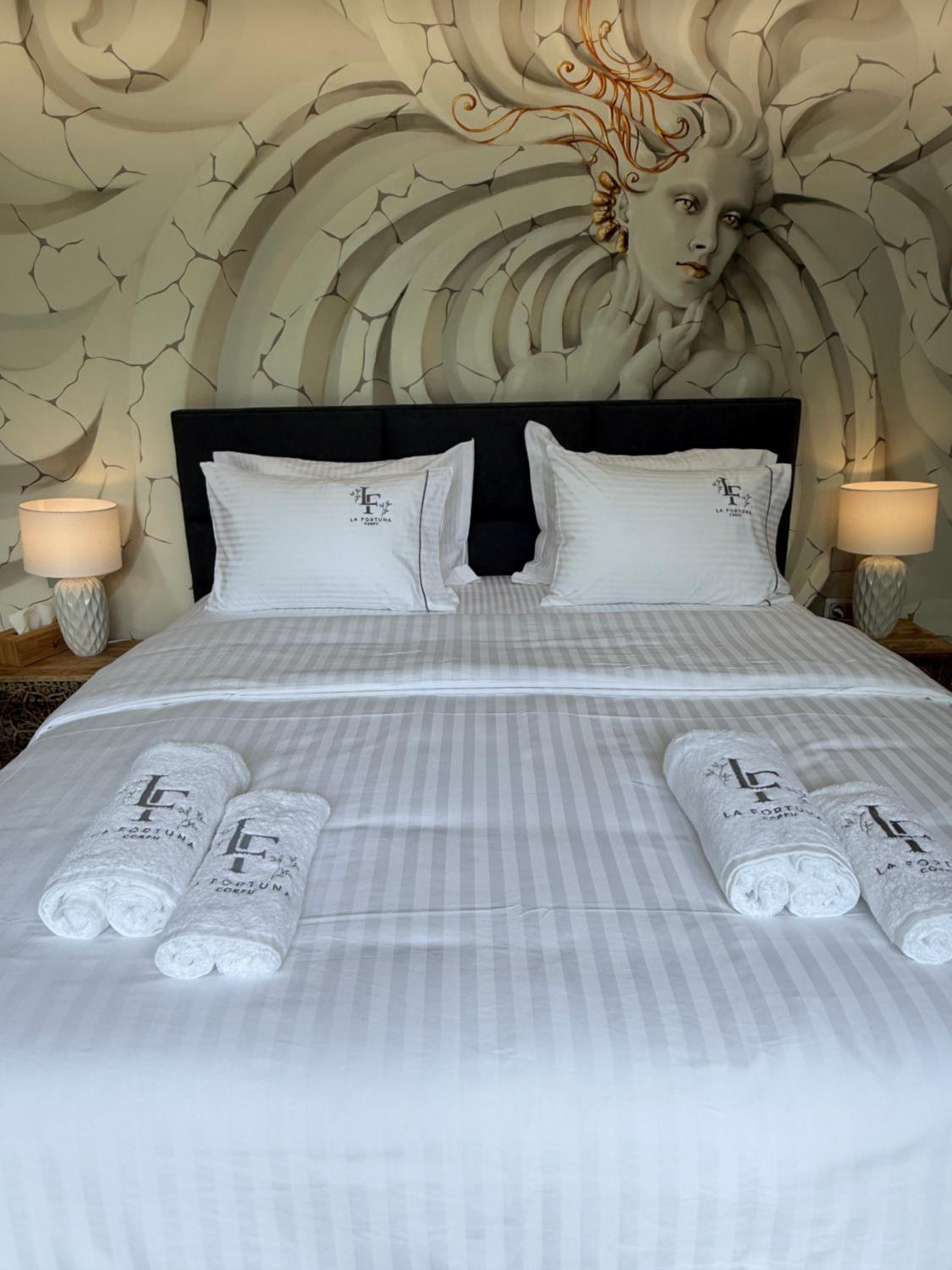 La Fortuna Villa - Award Winning Luxury Villa Close to Corfu Town