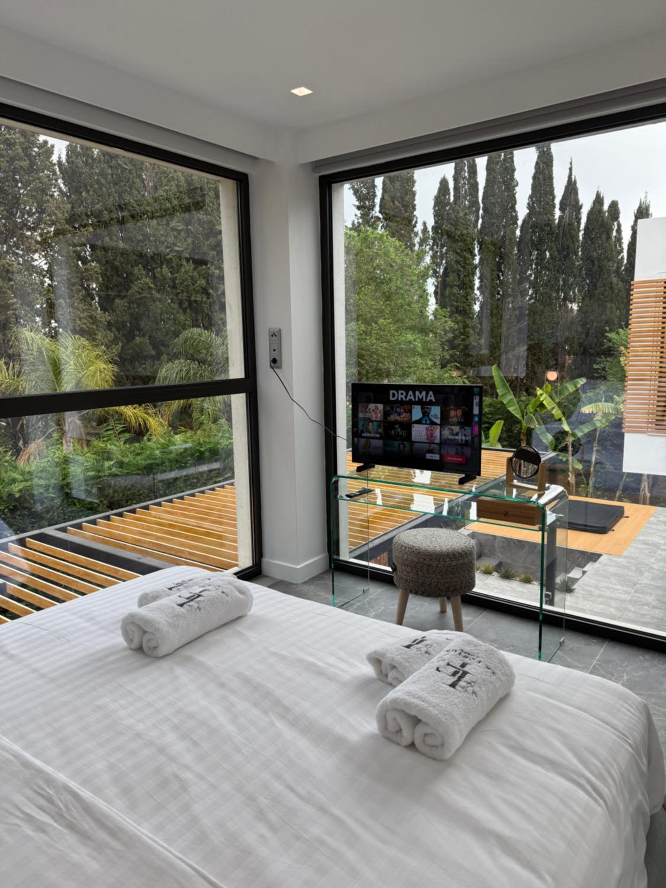 La Fortuna Villa - Award Winning Luxury Villa Close to Corfu Town