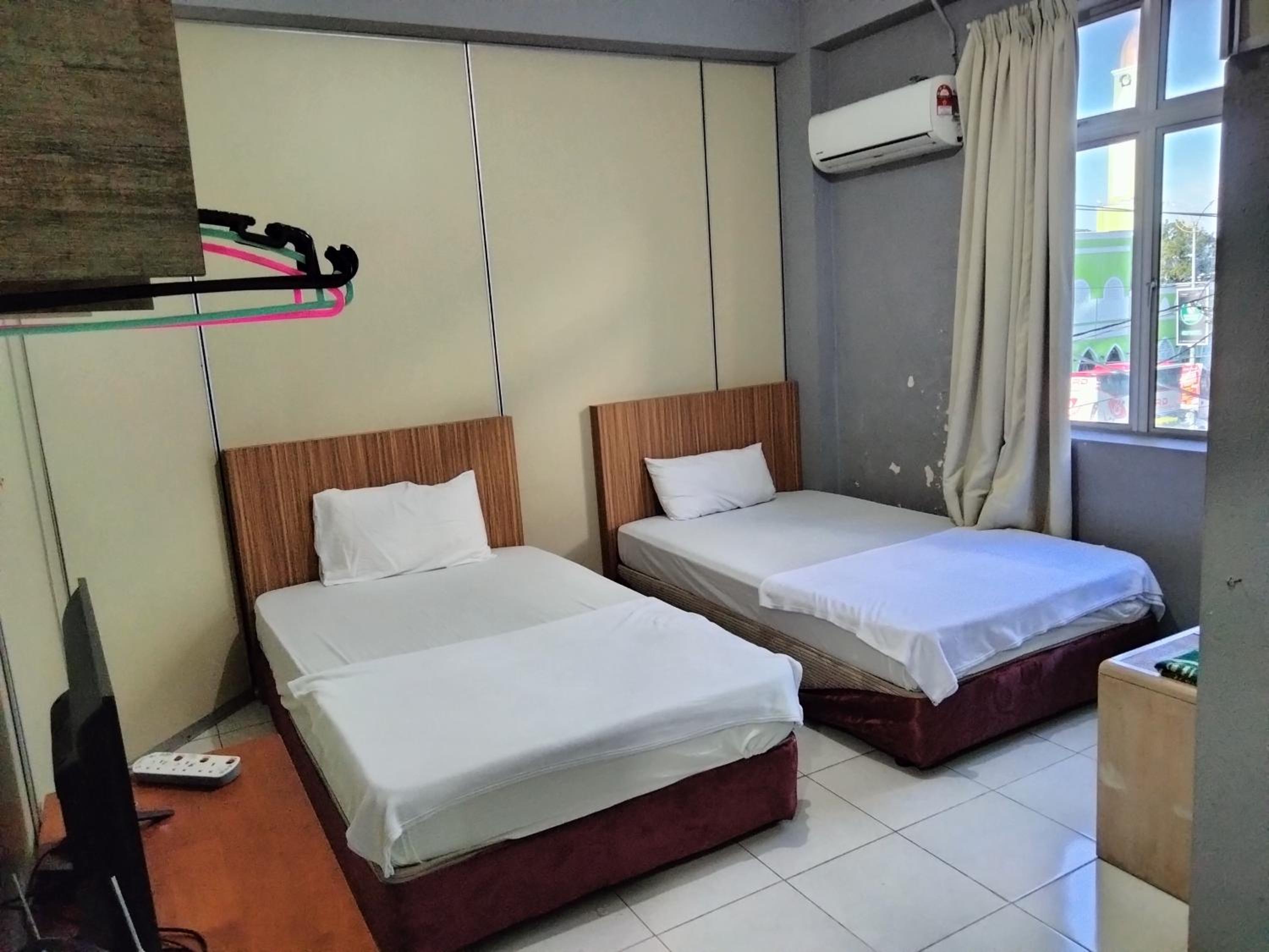Hotel Bajet DNOOR Kota Bharu