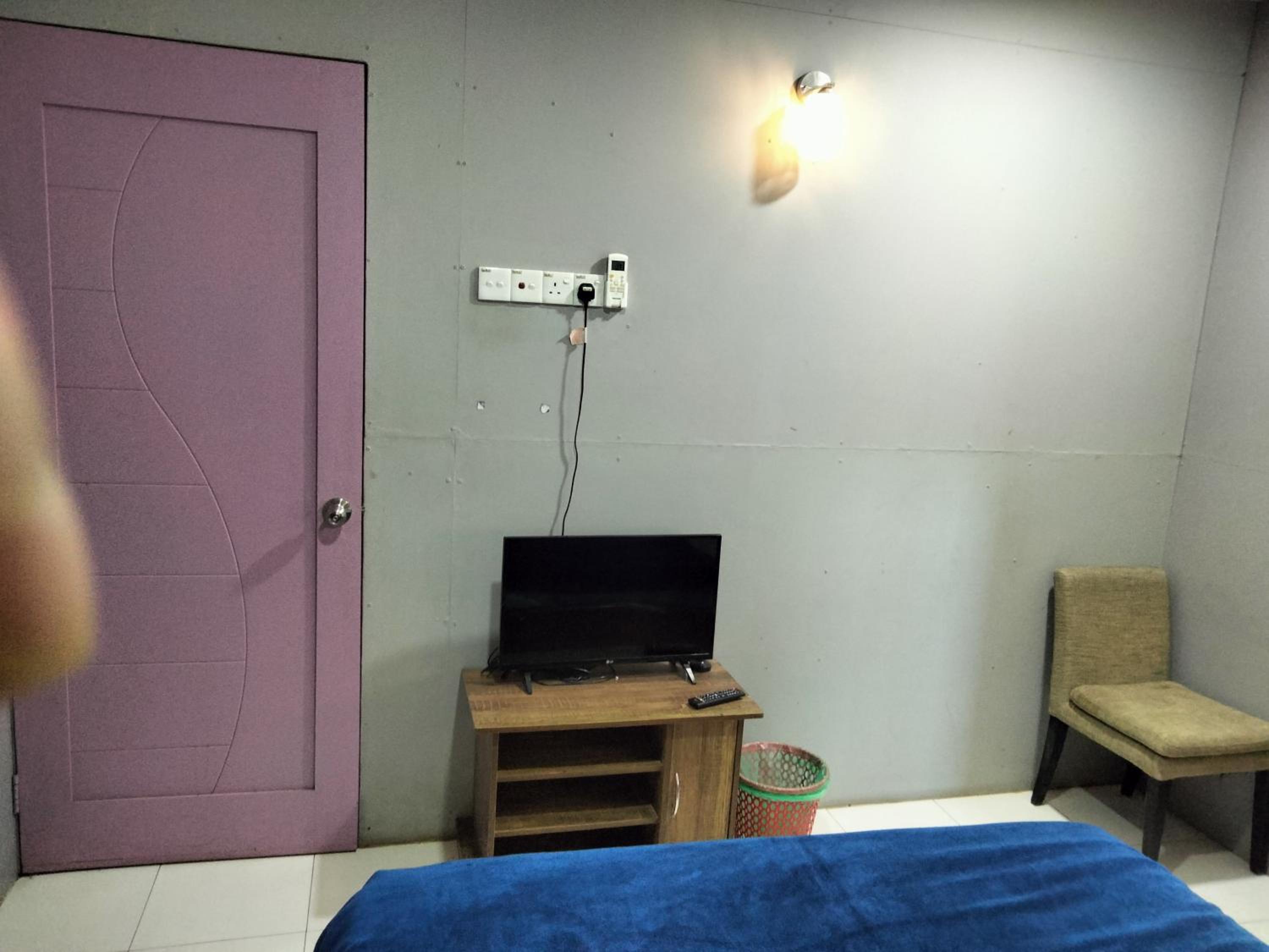 Hotel Bajet DNOOR Kota Bharu