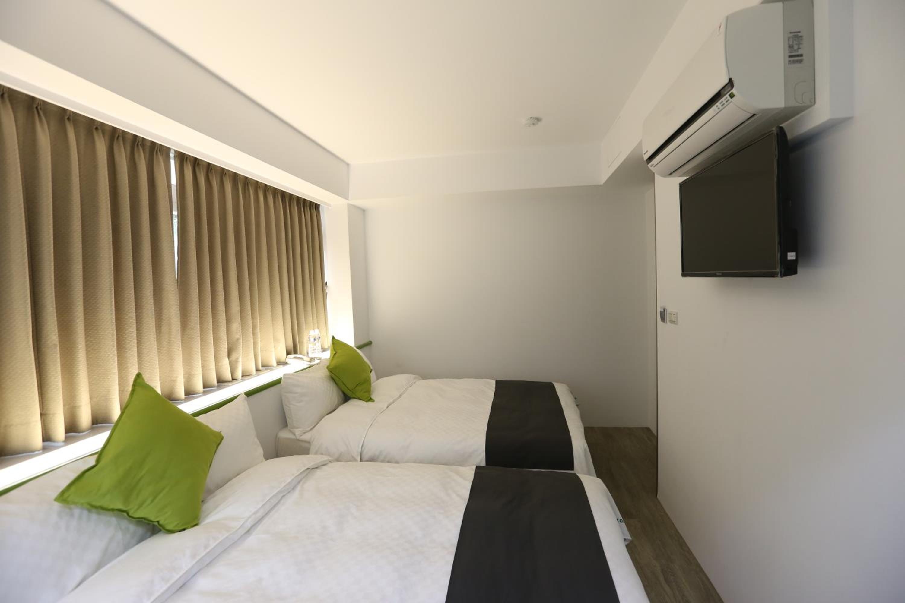 T.O. Hotel Chengde